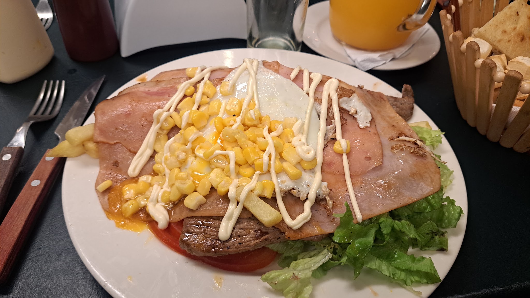 La 2000 Pizzería