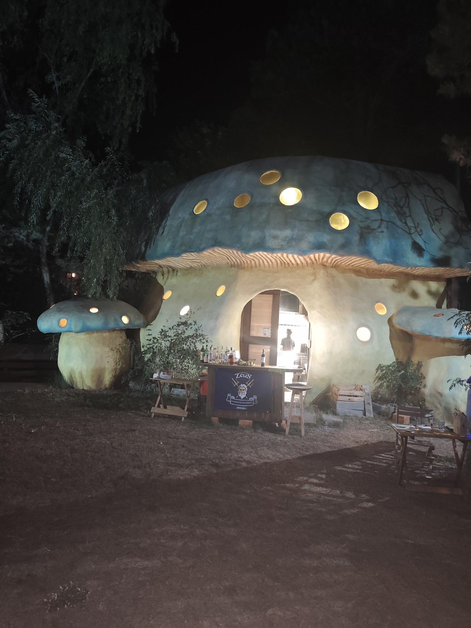 Hongo luminoso