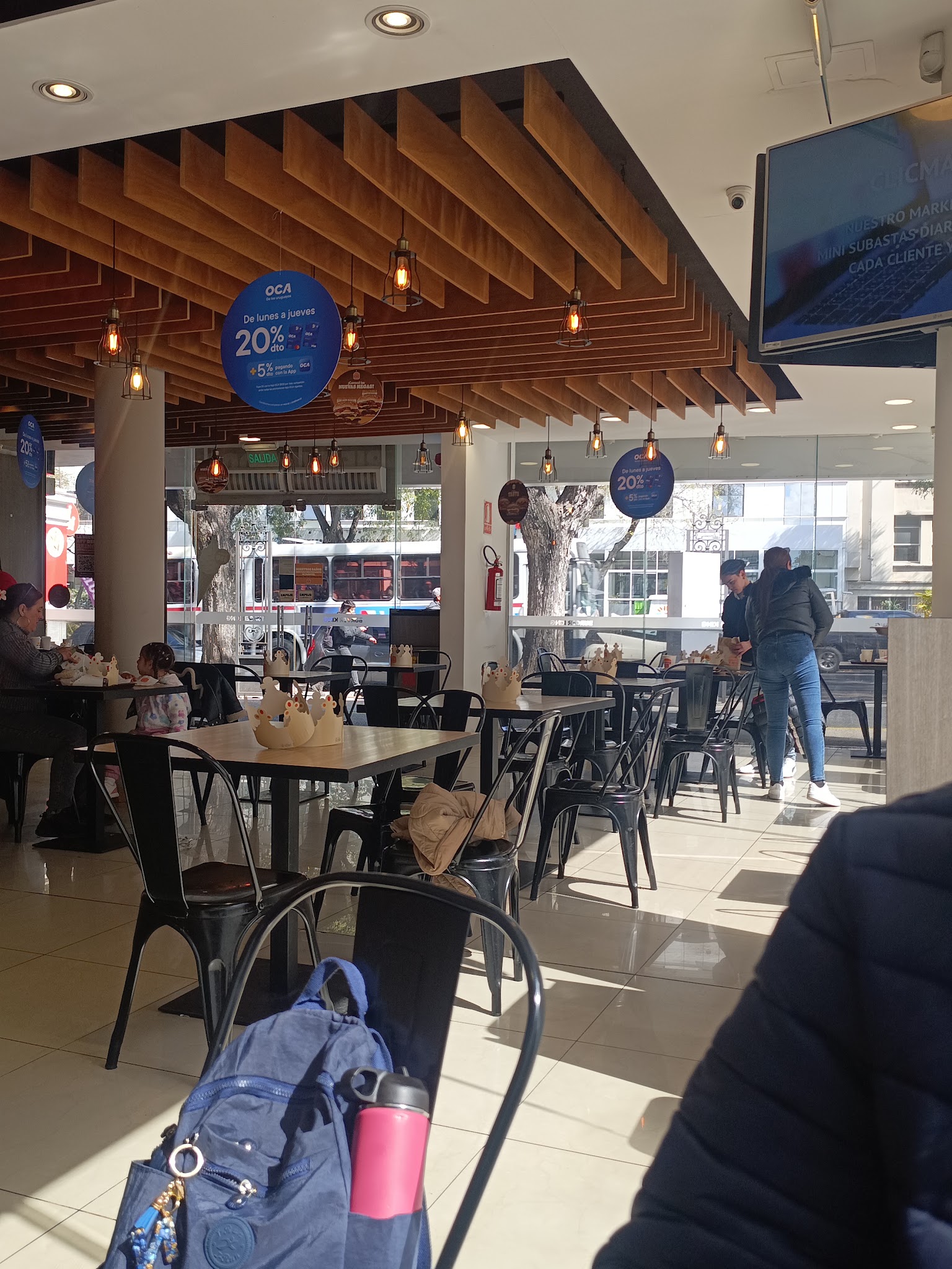 Burger King · Bv. Gral. Artigas