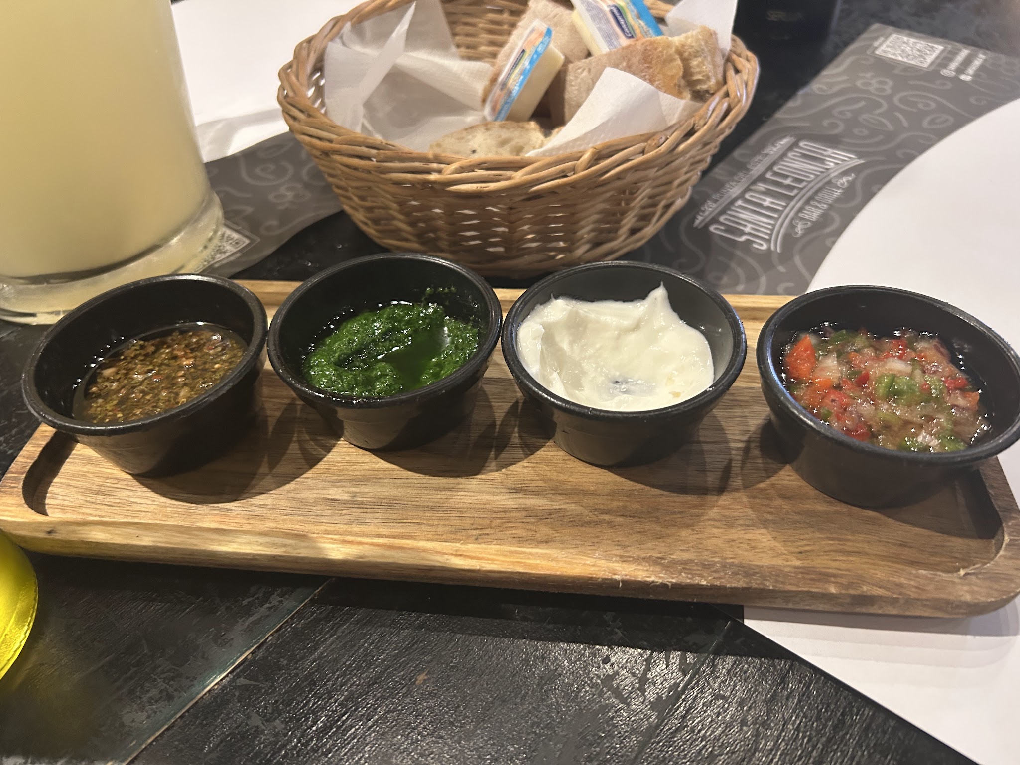 Santa Leoncia bar & grill