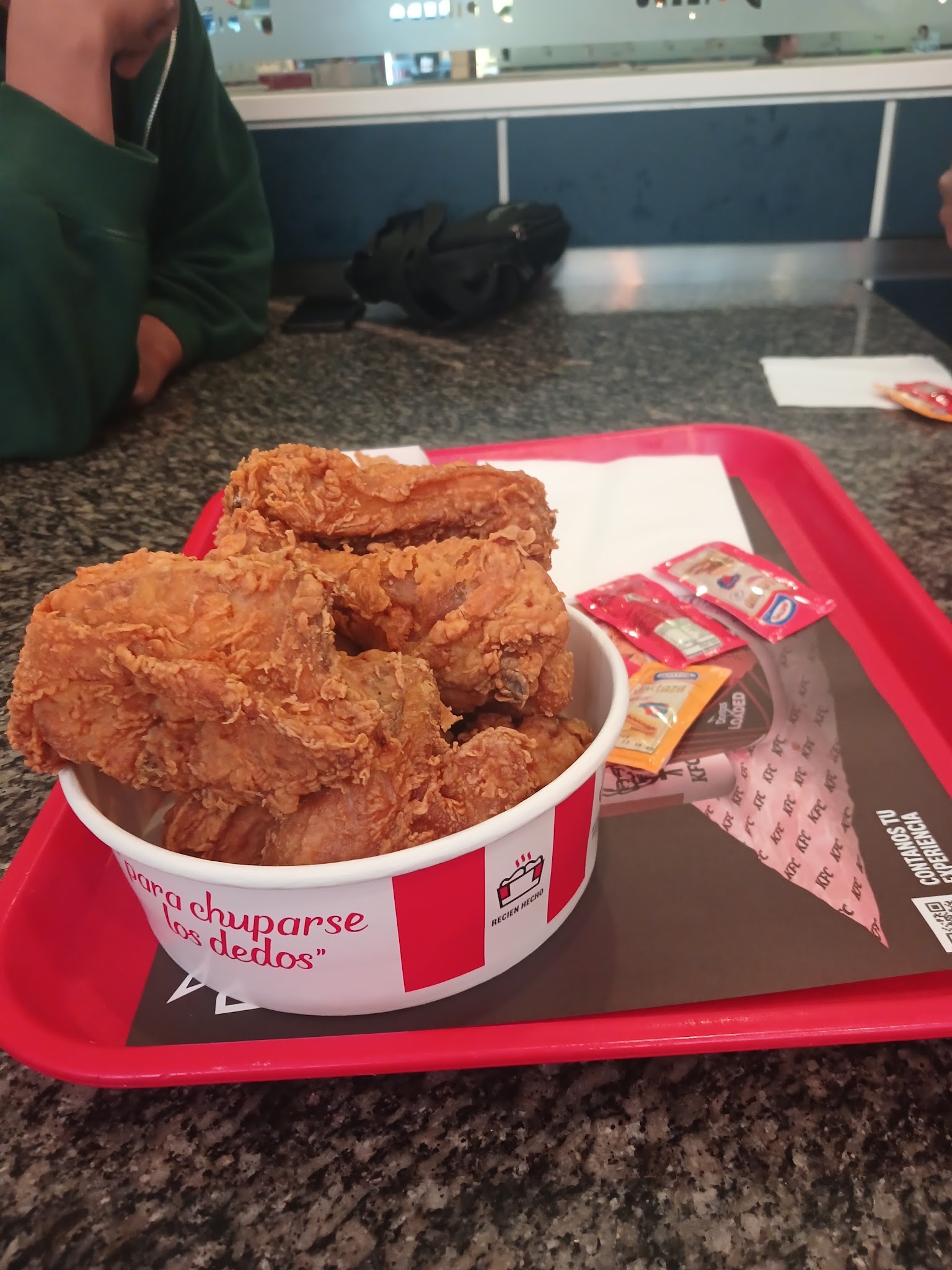 KFC · Av. Eusebio Ayala
