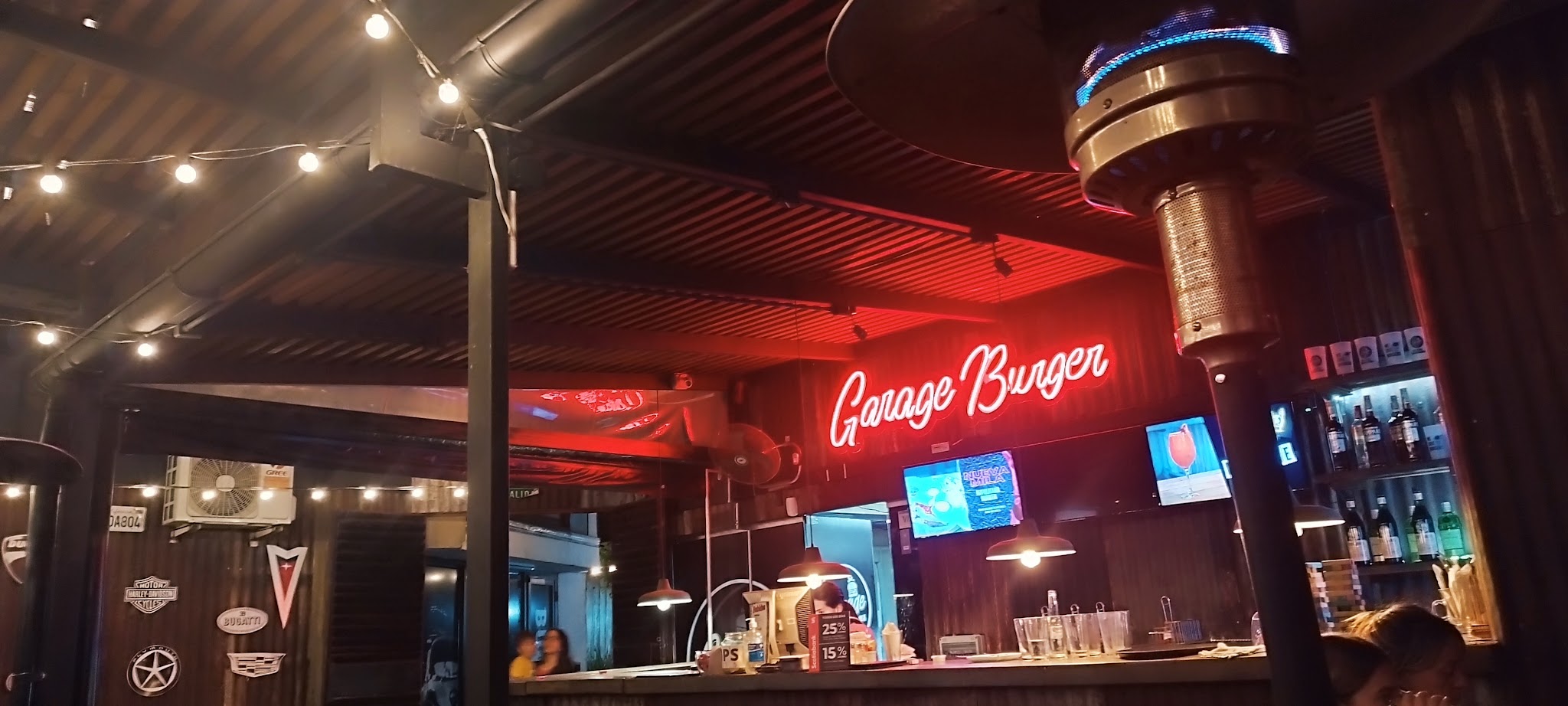 Garage Burger · Costa Rica