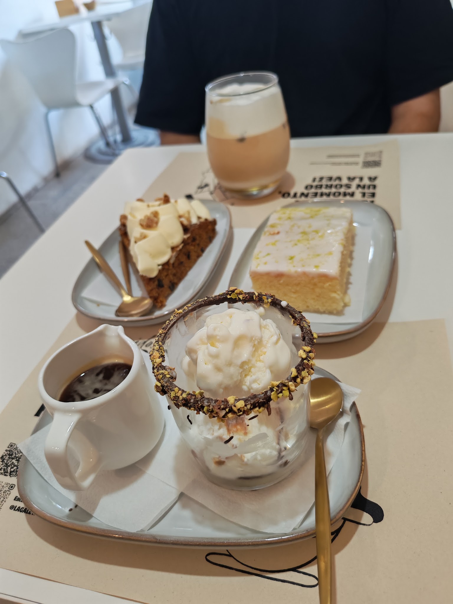 LA GALETA Pastelería y café