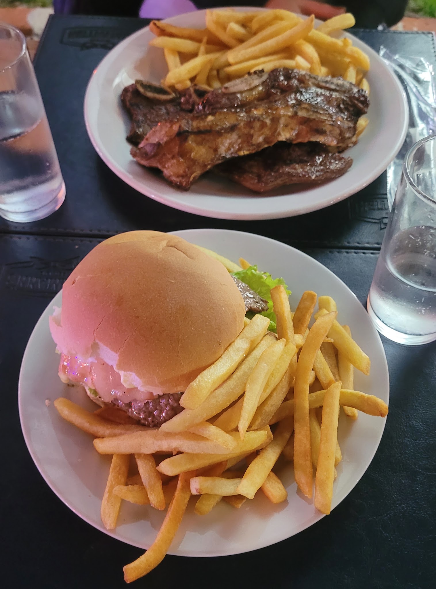 La Casona - Parrillada y Pizzeria