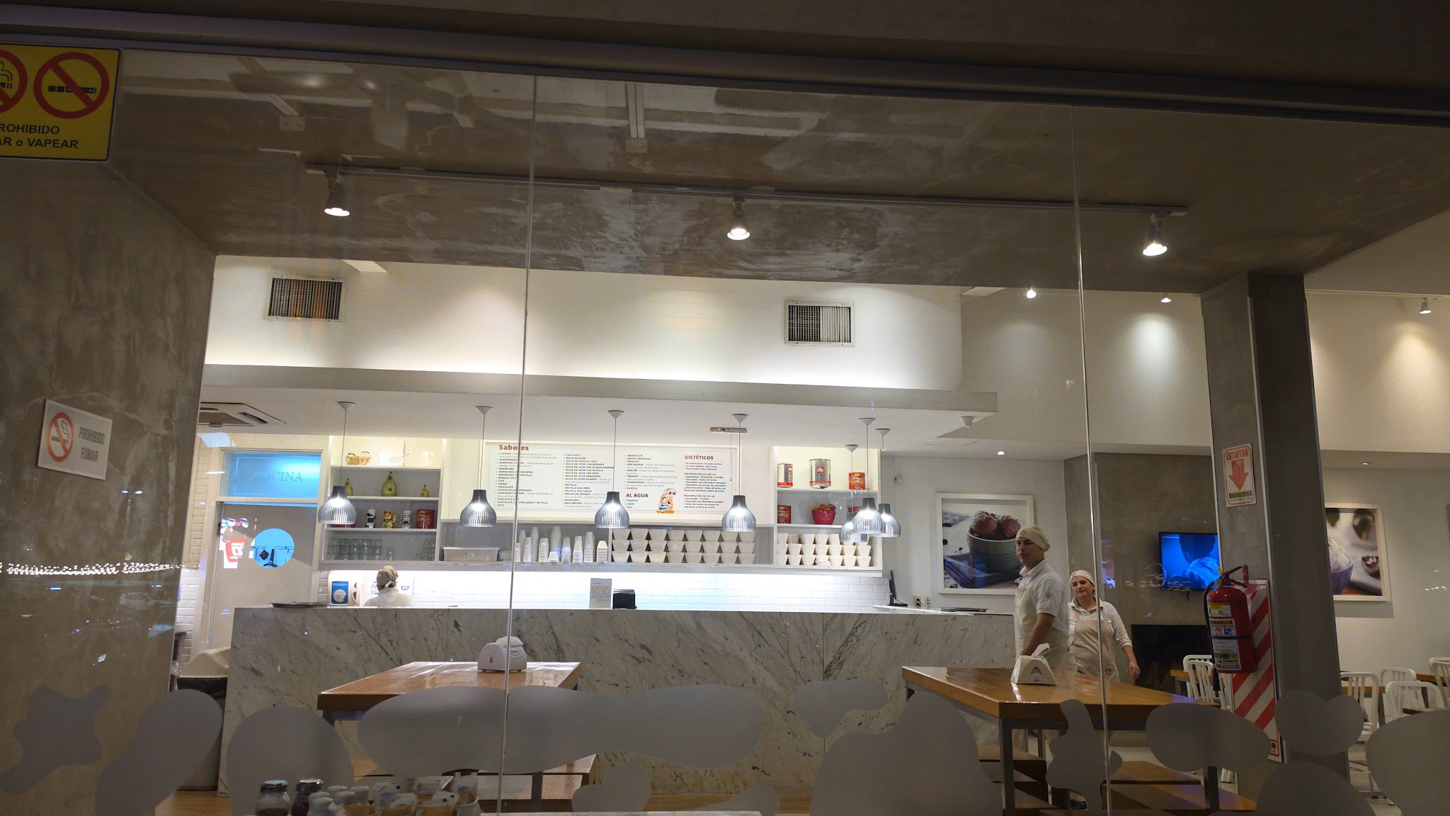 Heladería Doña Angela, Sucursal Avda. España