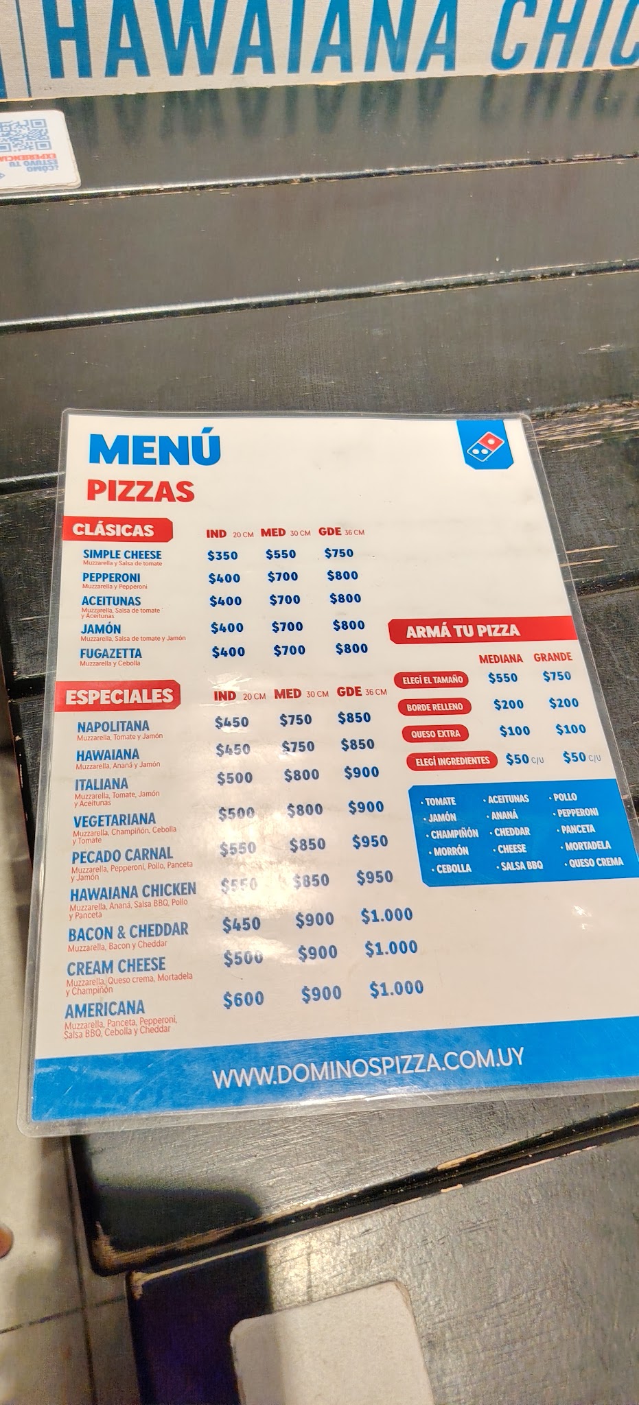 Carta de Domino's Pizza · Av. Joaquín Suárez, foto de julio de 2026