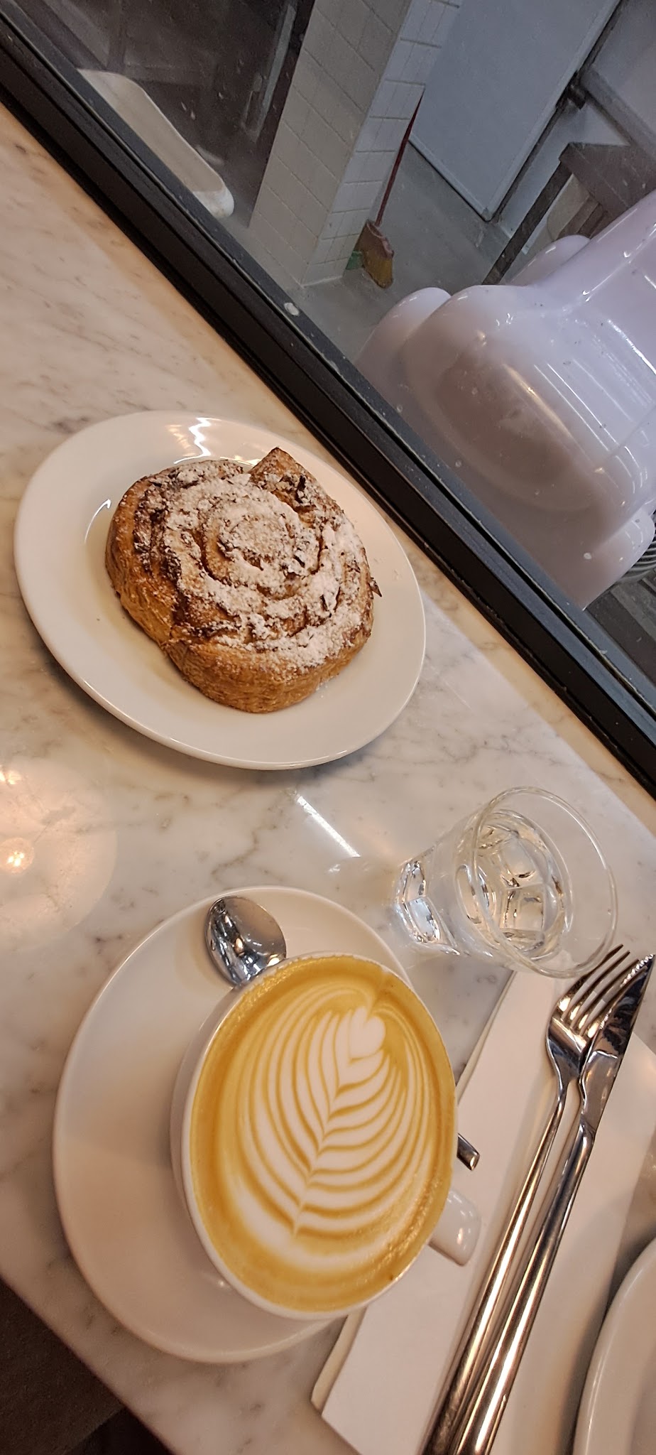 La Resistance Boulangerie · Libertad