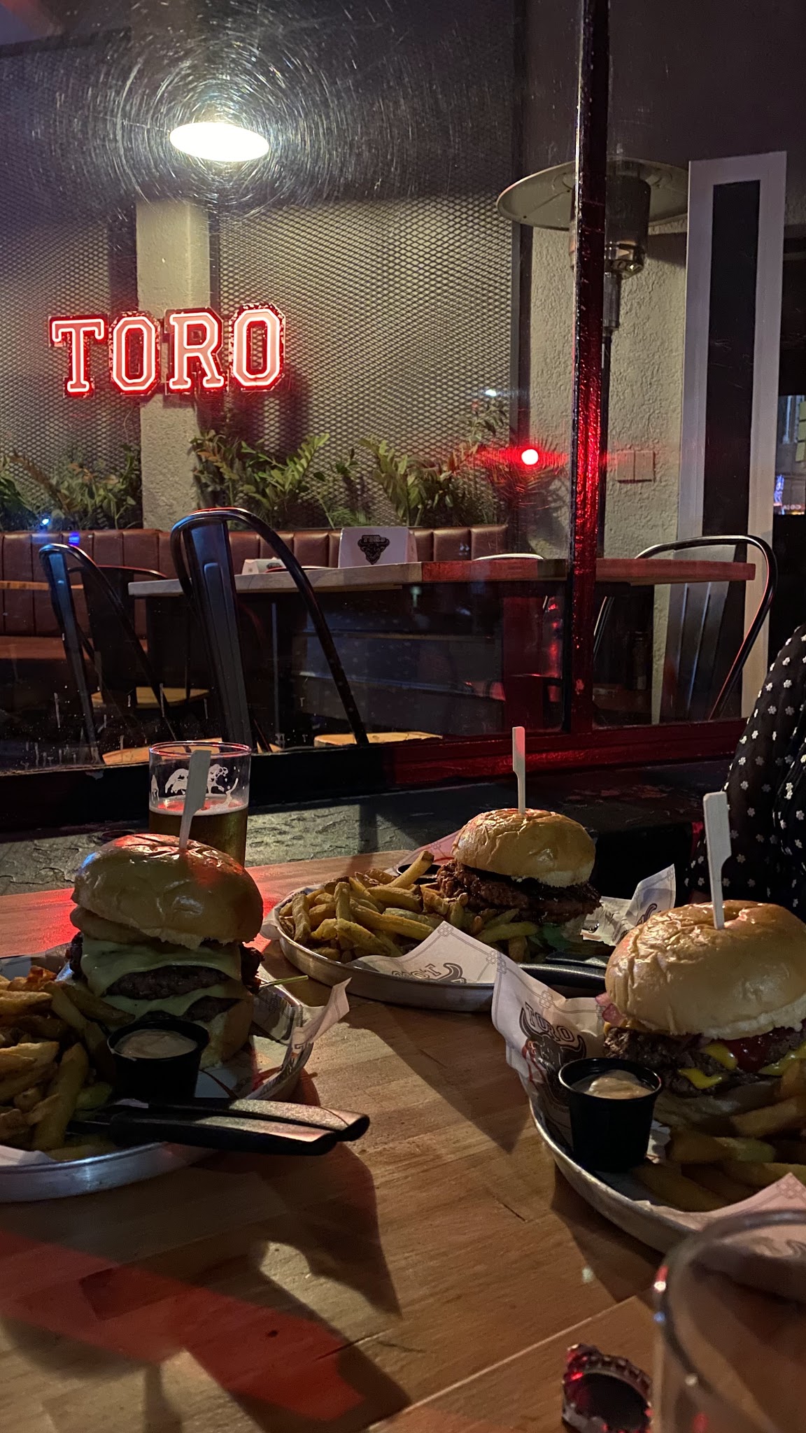 Toro Burger