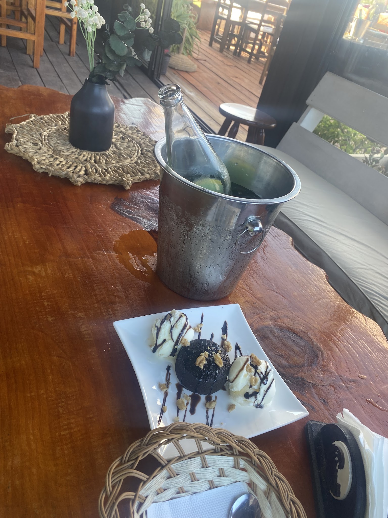 Altamarea Resto Pub