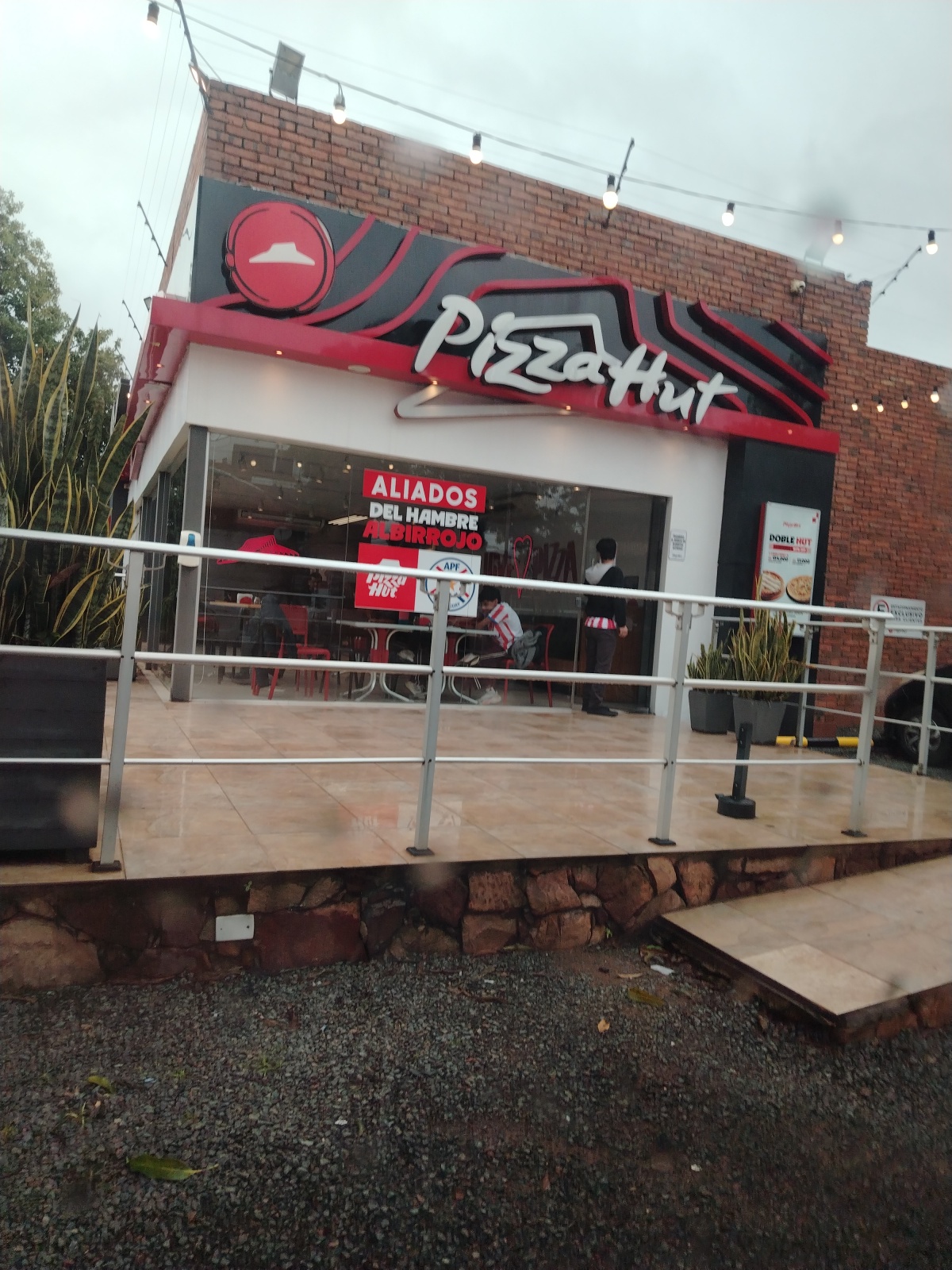 Pizza Hut · Santisimo Sacramento