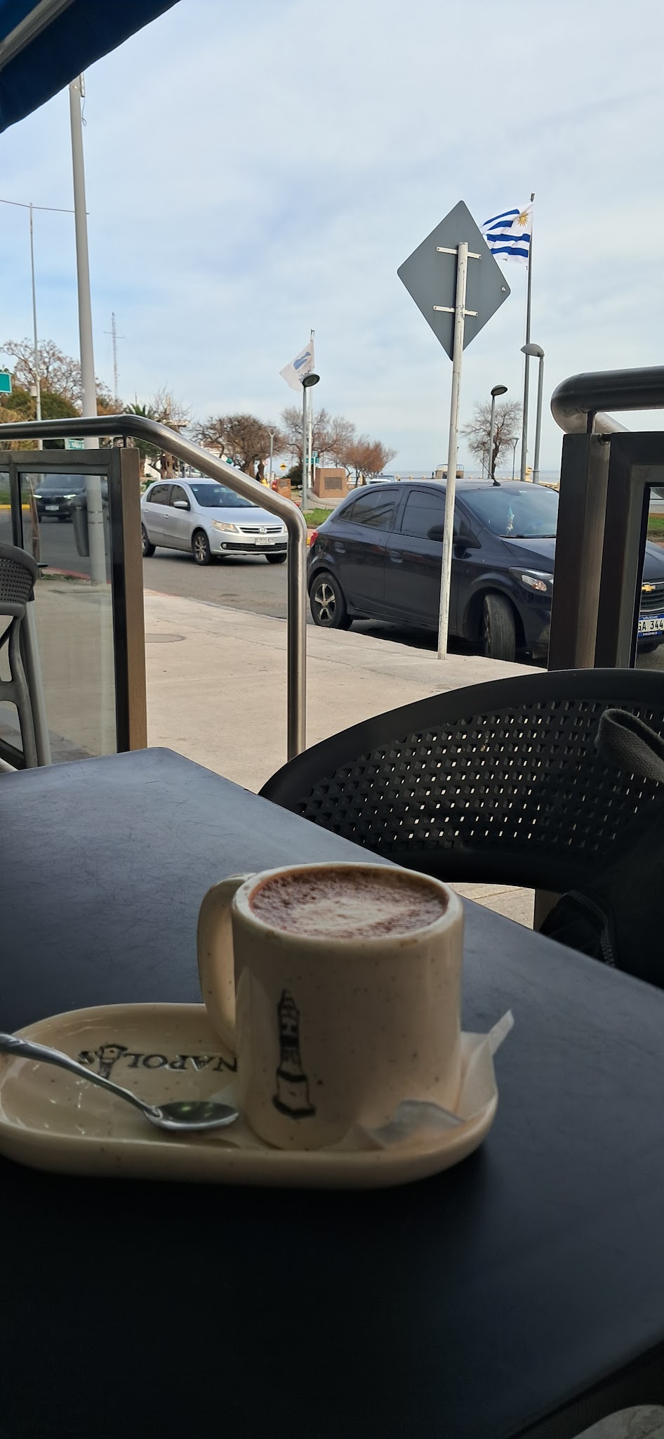 NAPOLIS CONFITERÍA Y PANADERÍA