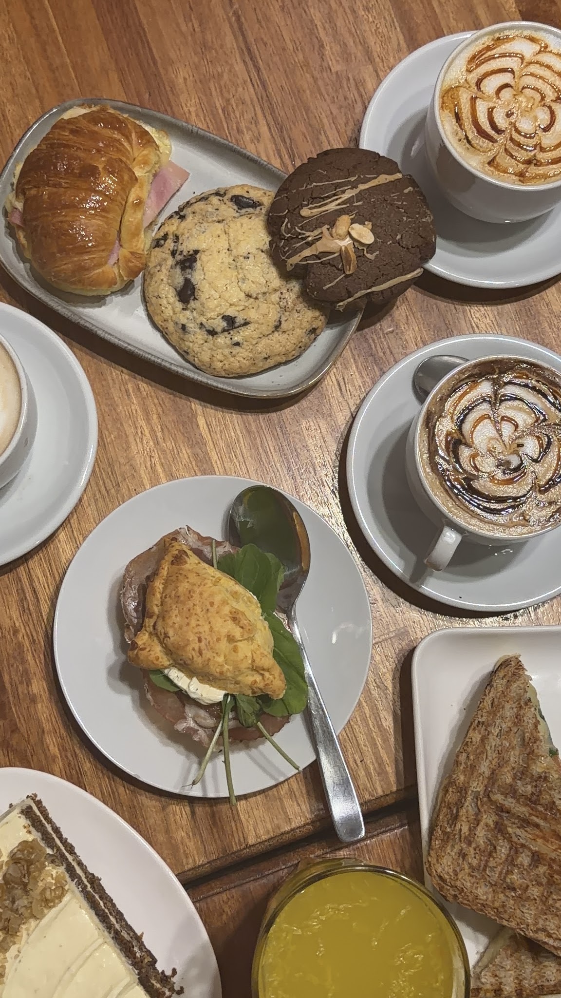 Telizzia Cat Café