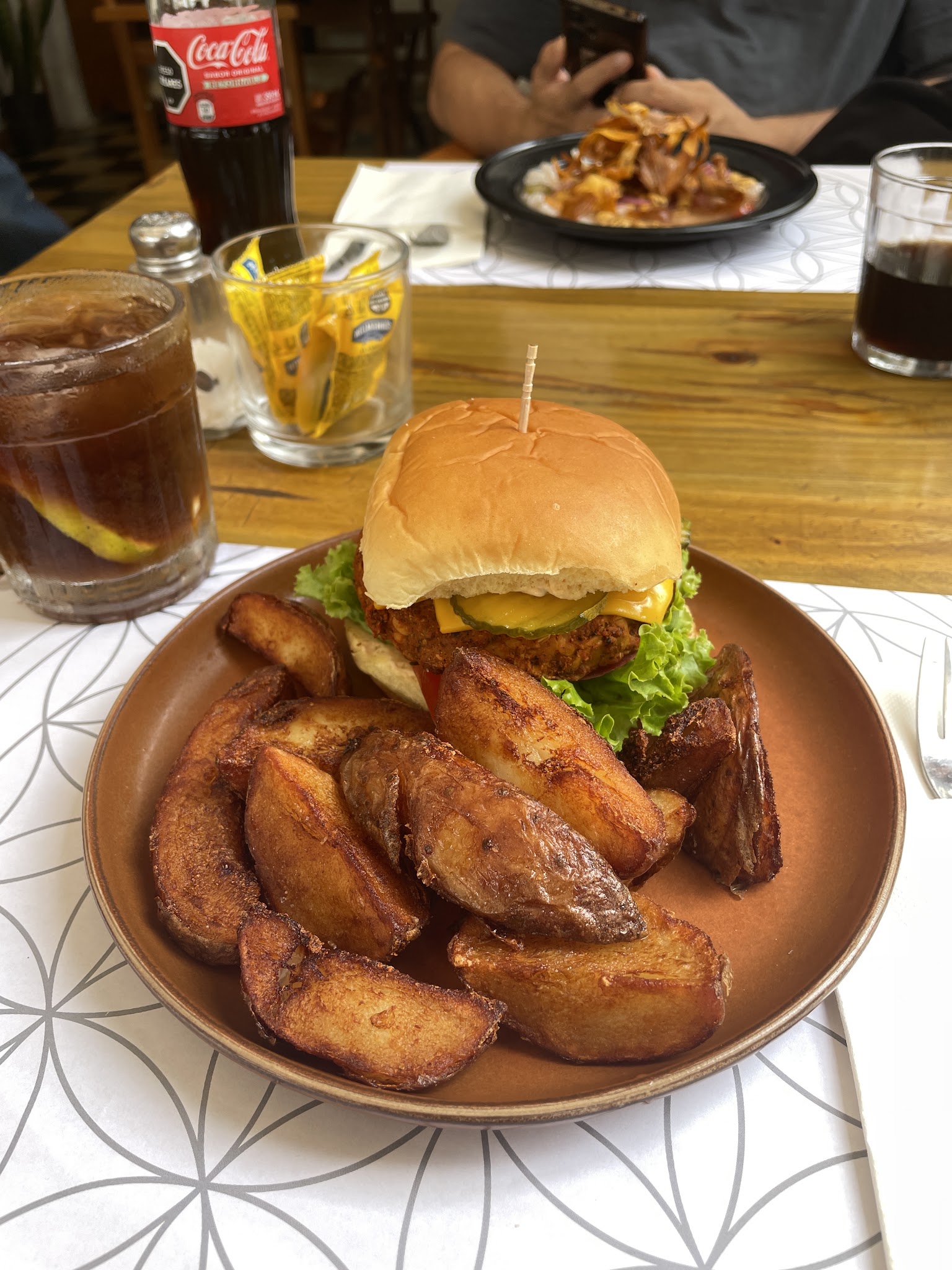 Morada vivero resto