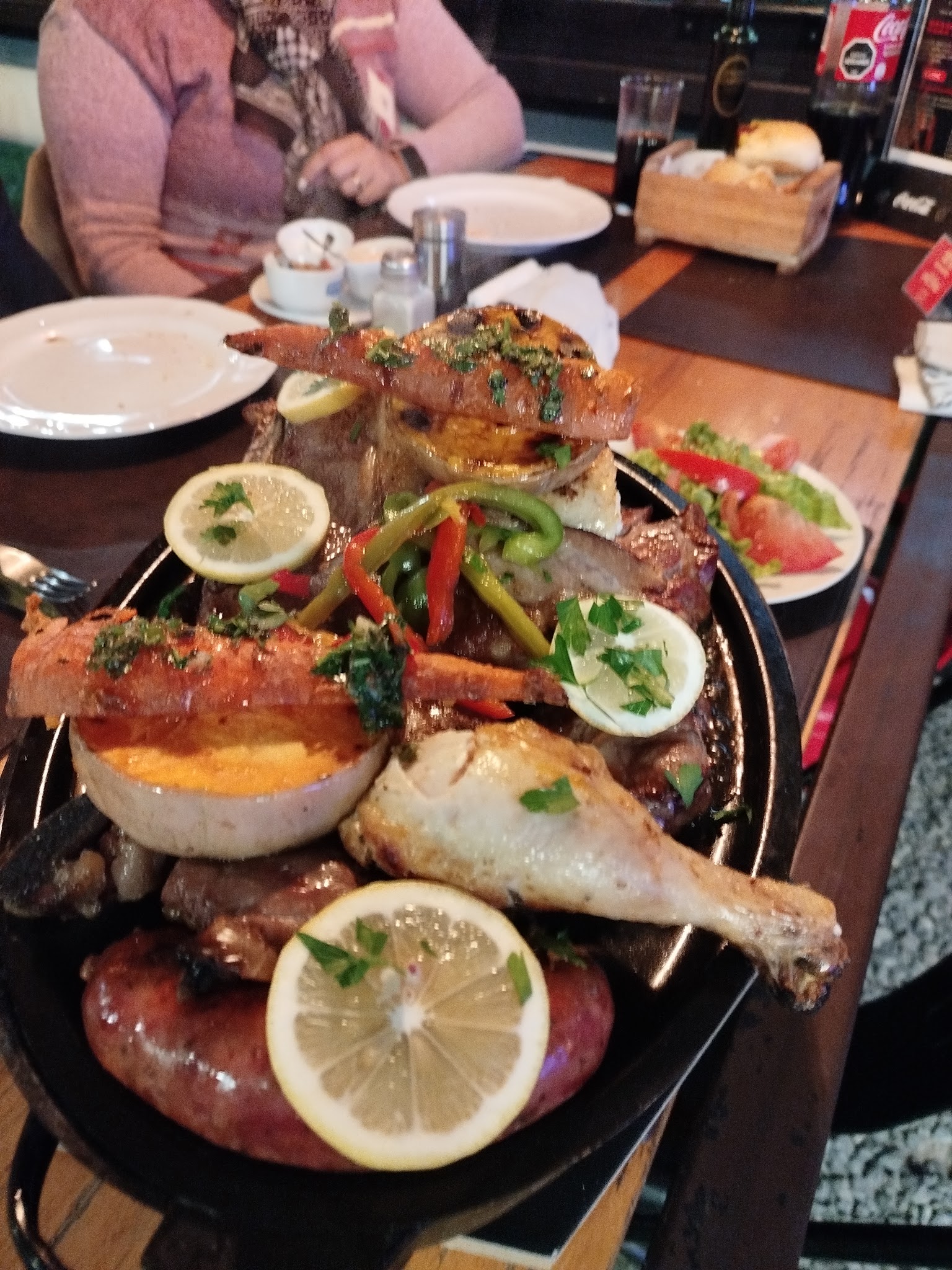 Yuda's Restobar • Solymar