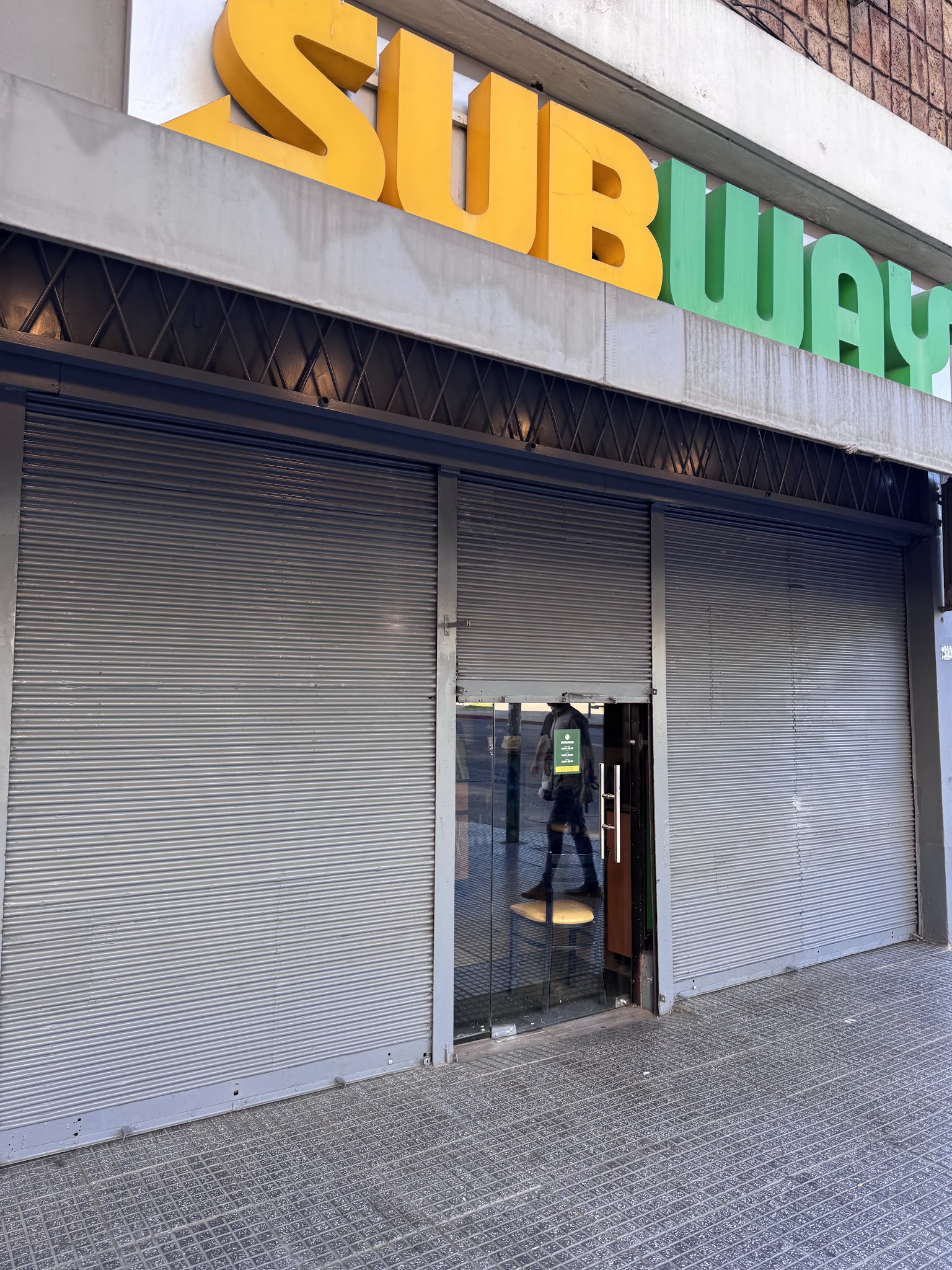 Subway · Av 8 De Octubre 2452