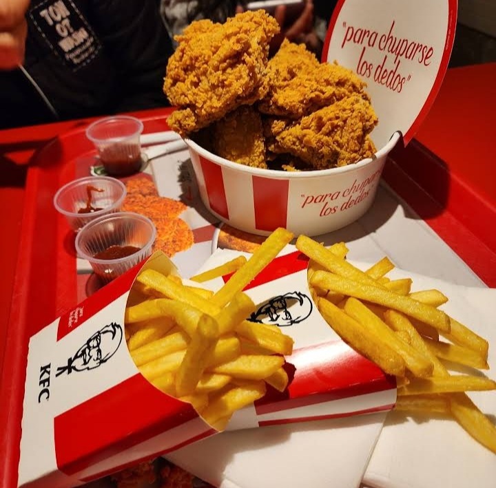 KFC · Av. España