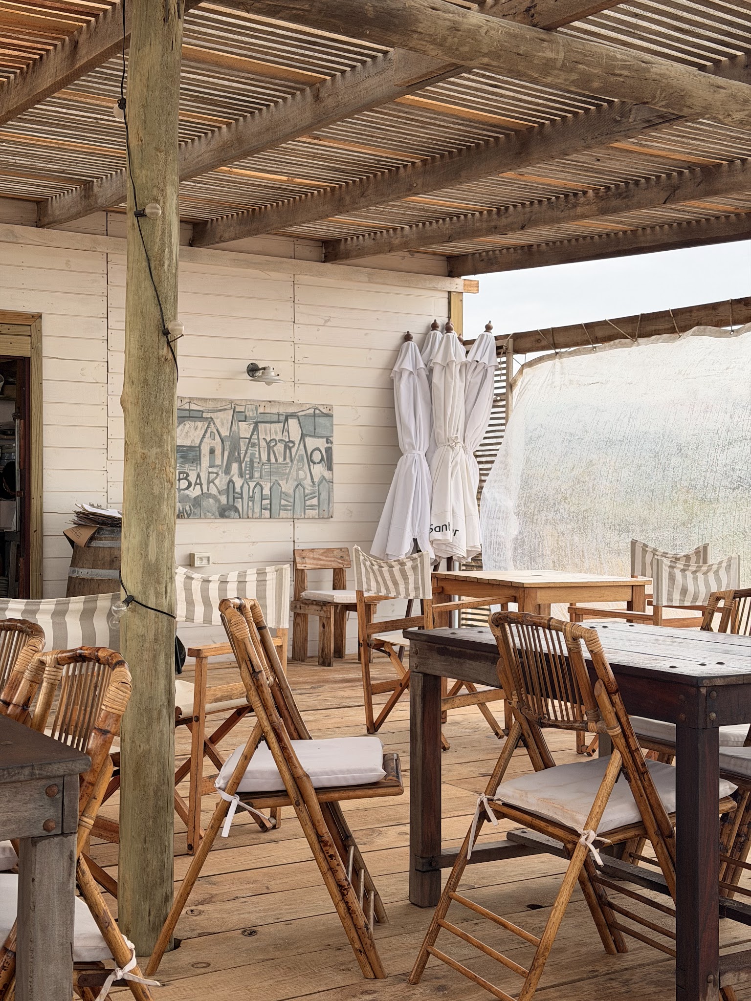 Arrai Beach Bar