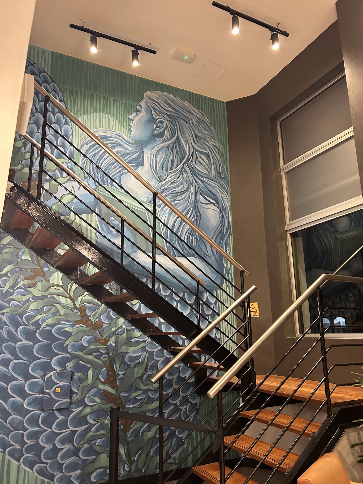 Starbucks · Av. 18 de Julio