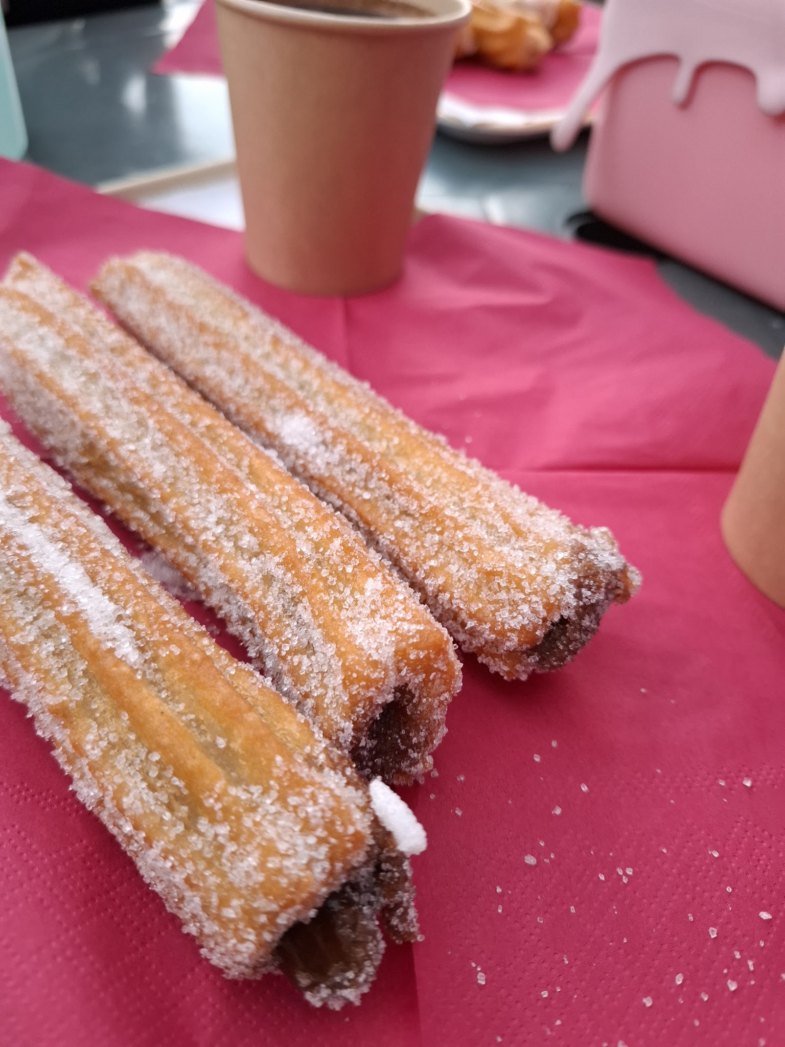 La Farola - Helados & Churros Artesanales