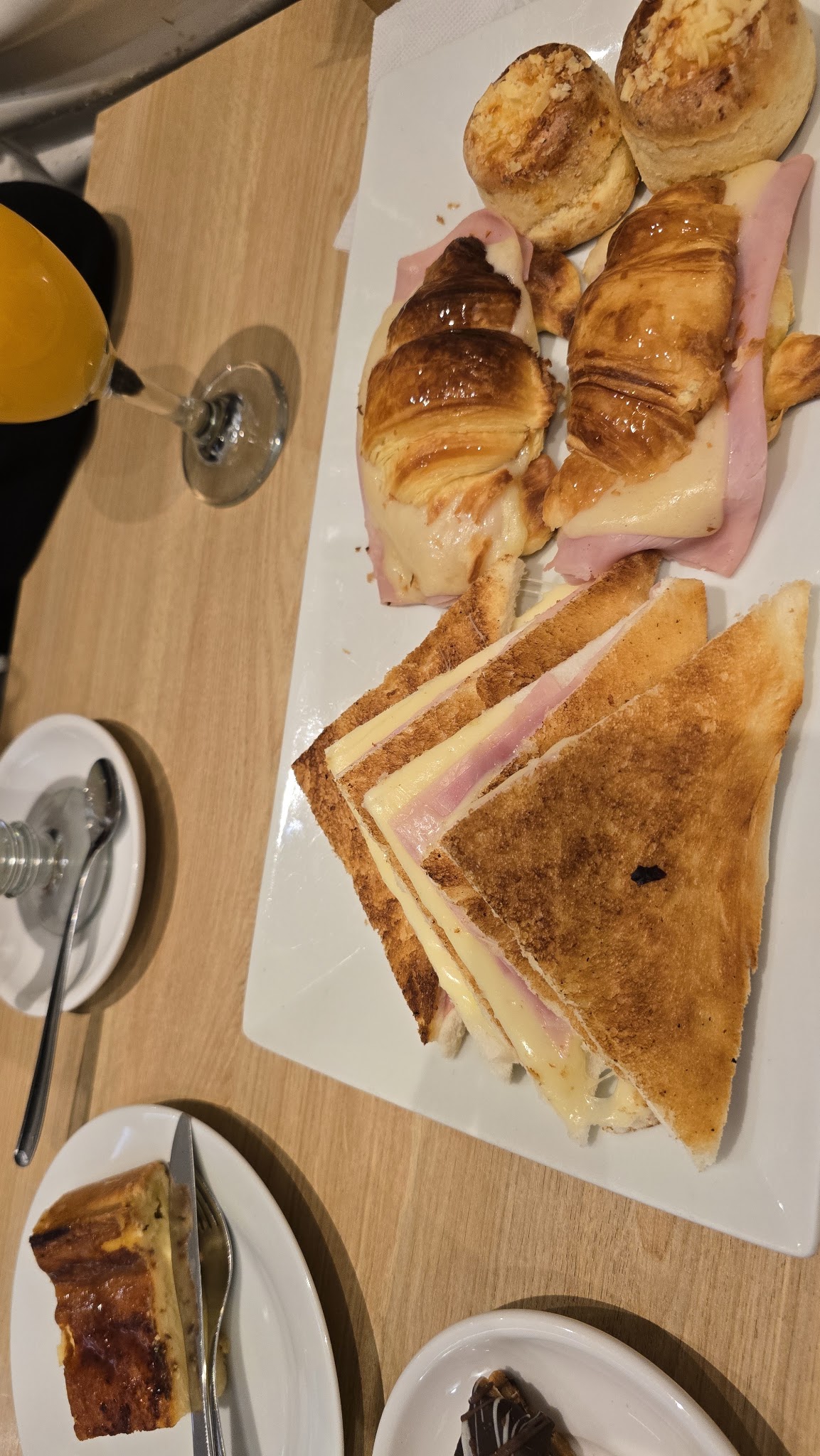 Coruñesa Cafe