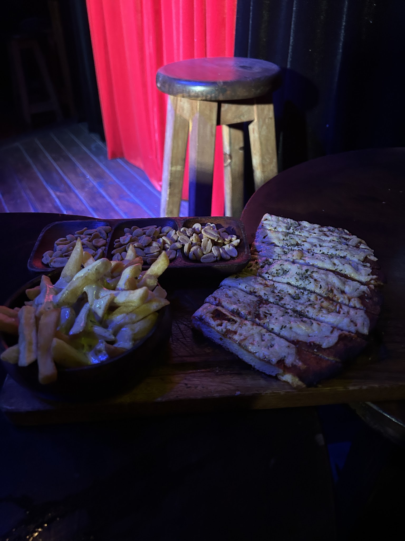 El Comedy Bar
