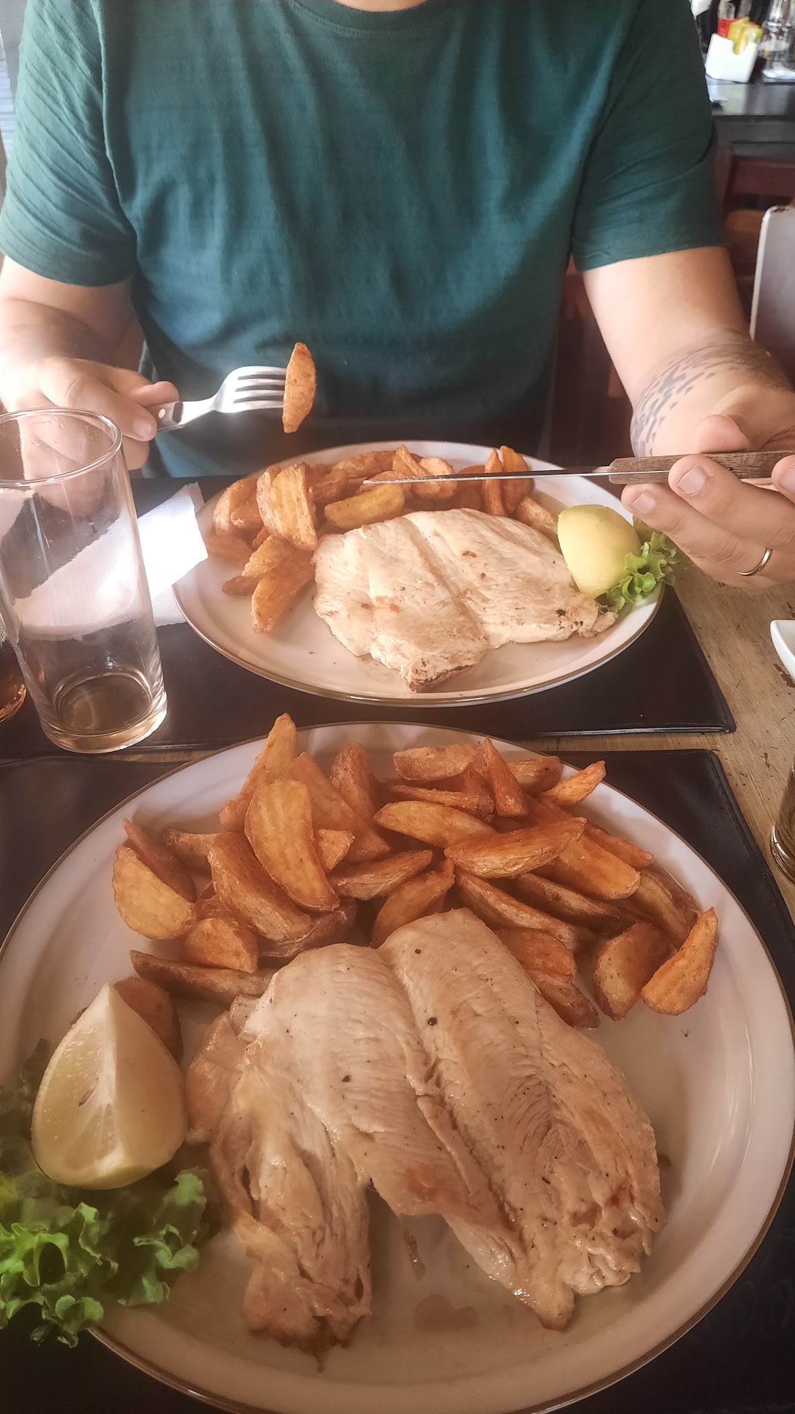 100% Artesanal Empanadas
