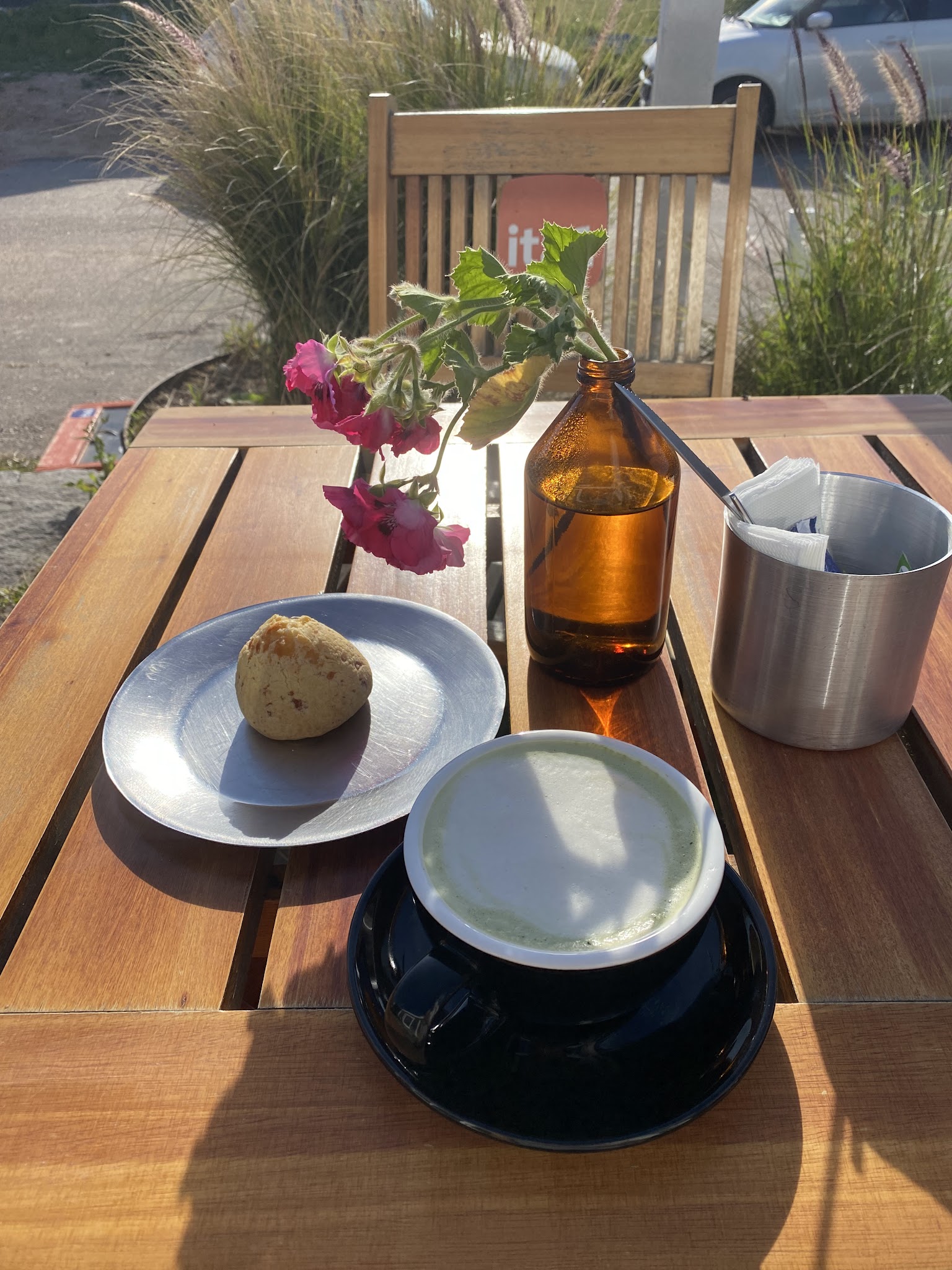 Hoy Café