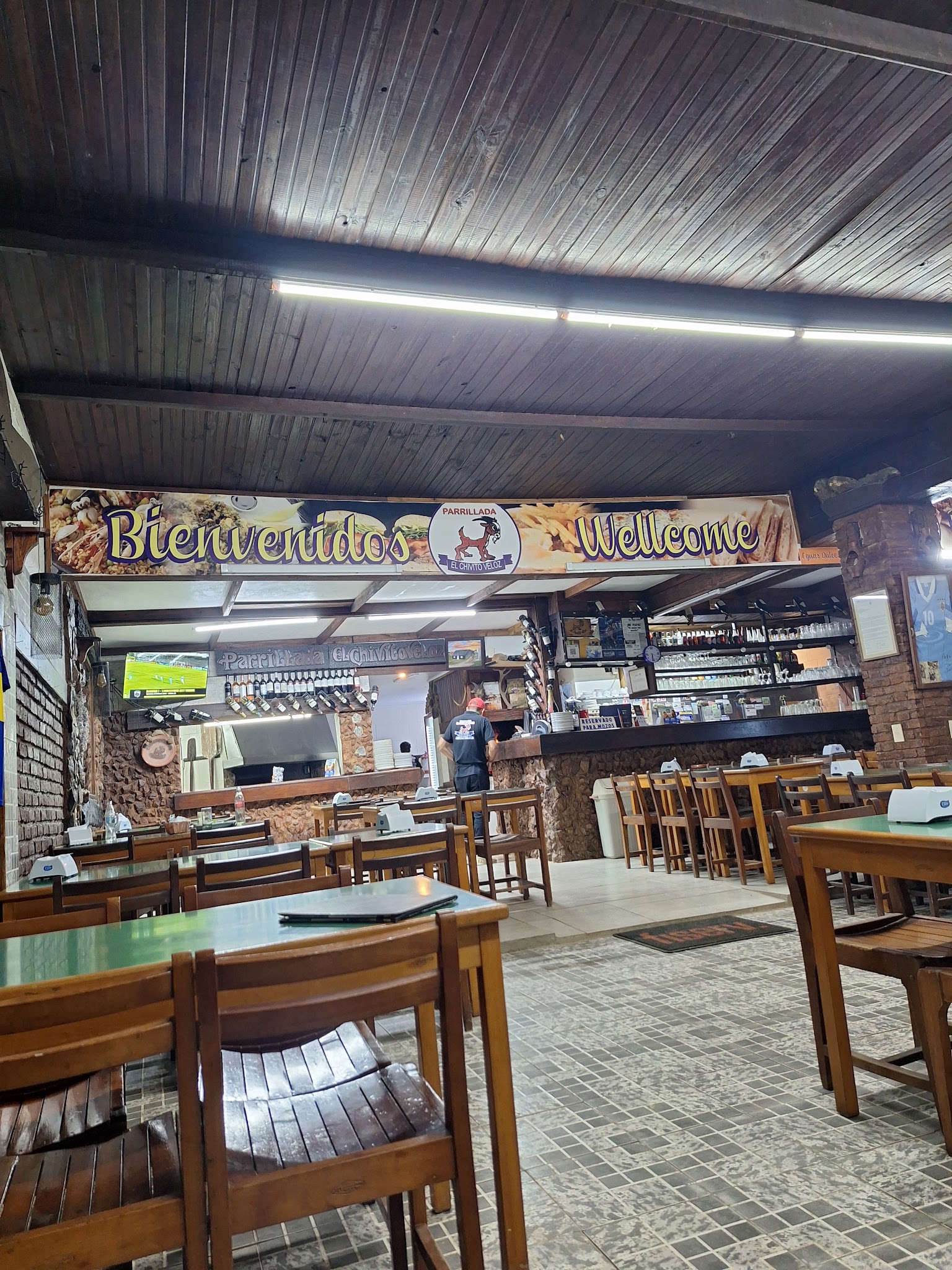 Bar restaurante EL CHIVITO VELOZ
