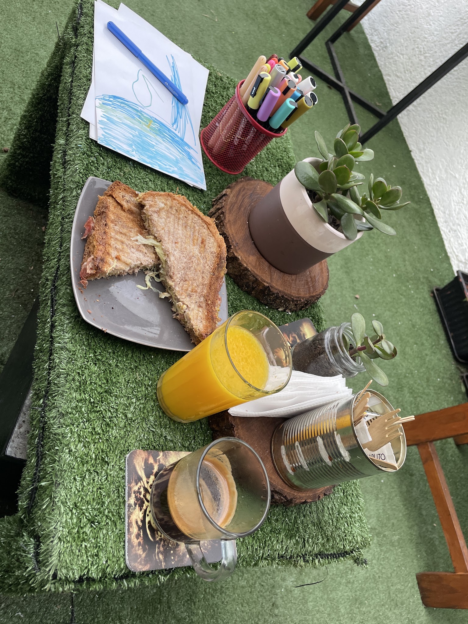 Oasis Cafe