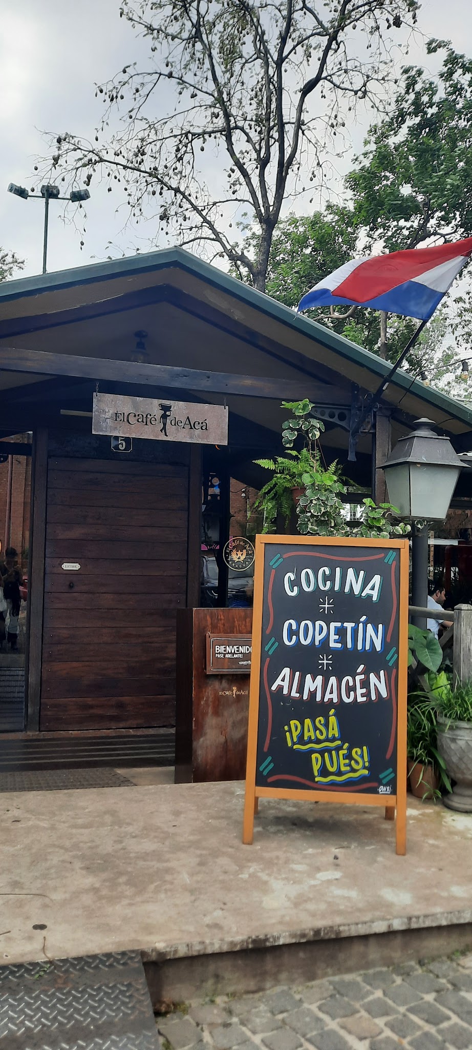 El Café de Acá - Barrio Jara (Textilia)