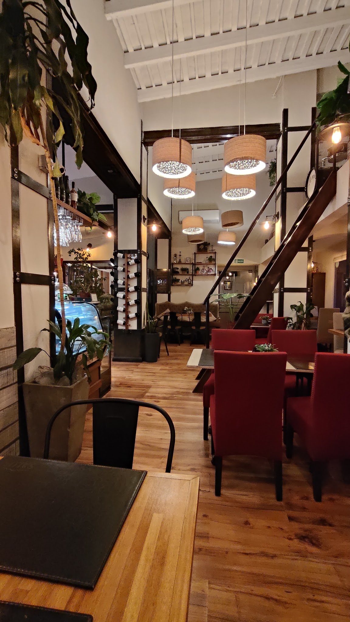 Florida 898 Café Bistró