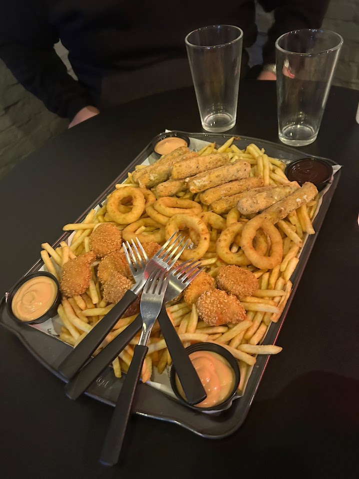 LARRY´S BURGER