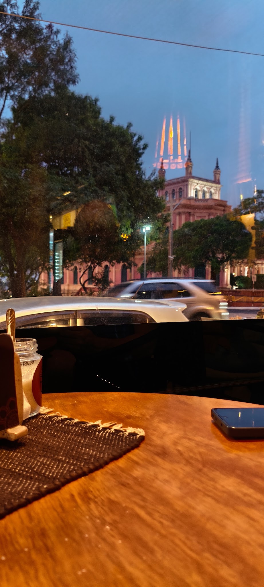 Anga Café Arte Bar