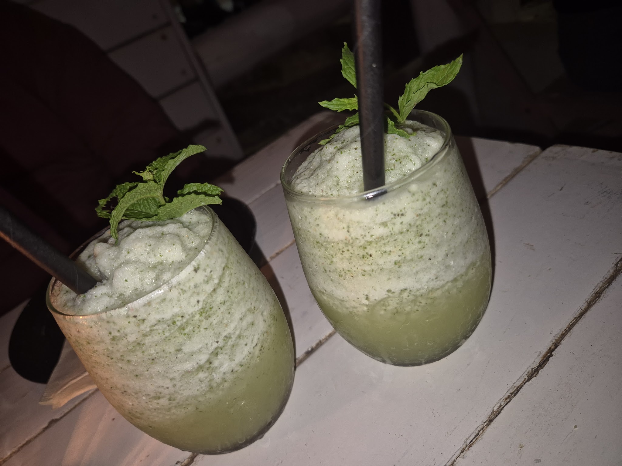 Hola Amor Bar Boutique