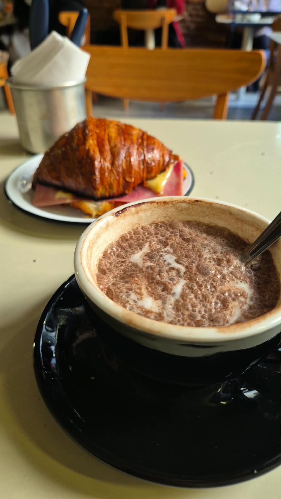 Alto Café - cafetería, restaurante y bar