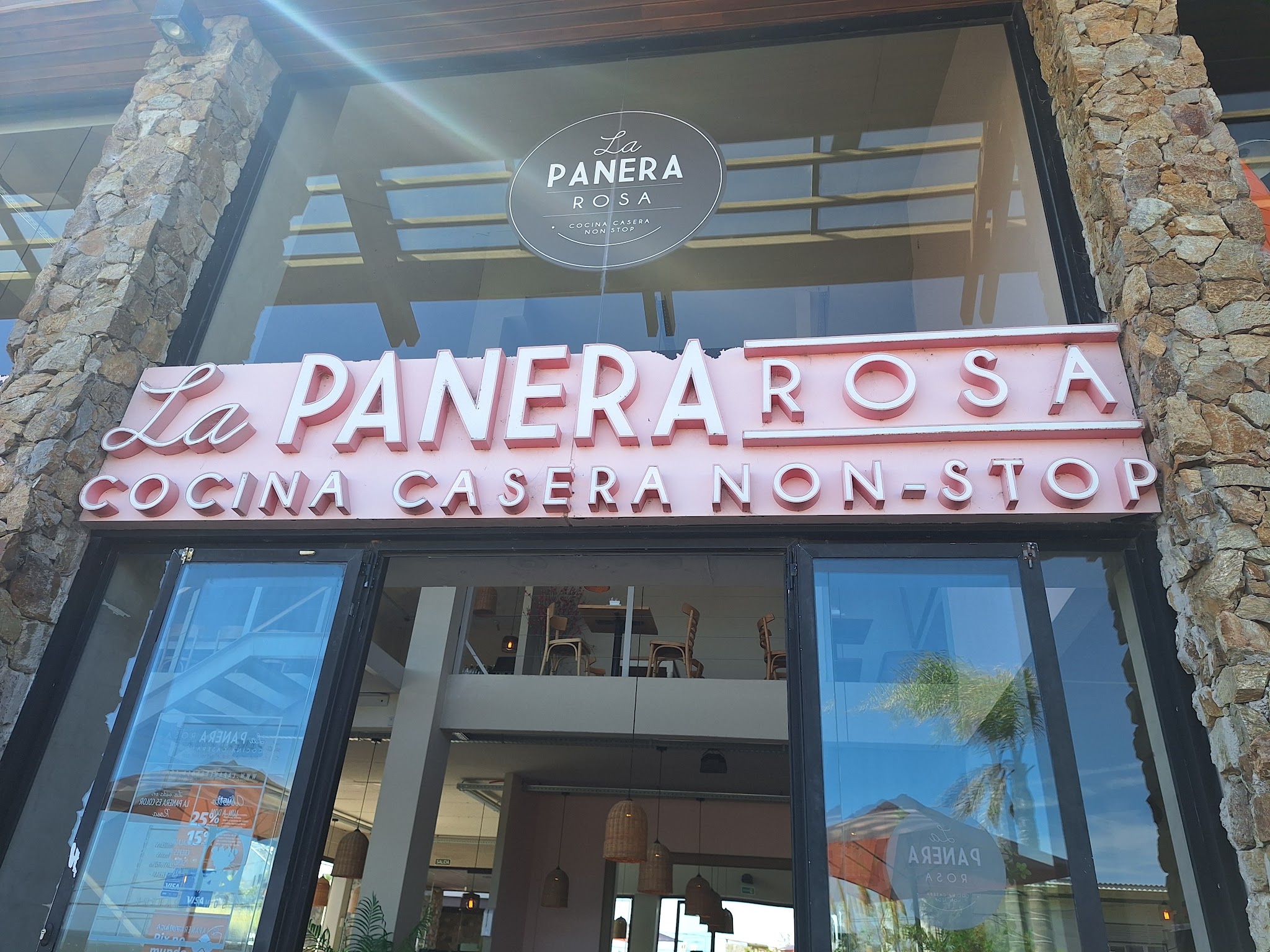 La Panera Rosa La Barra