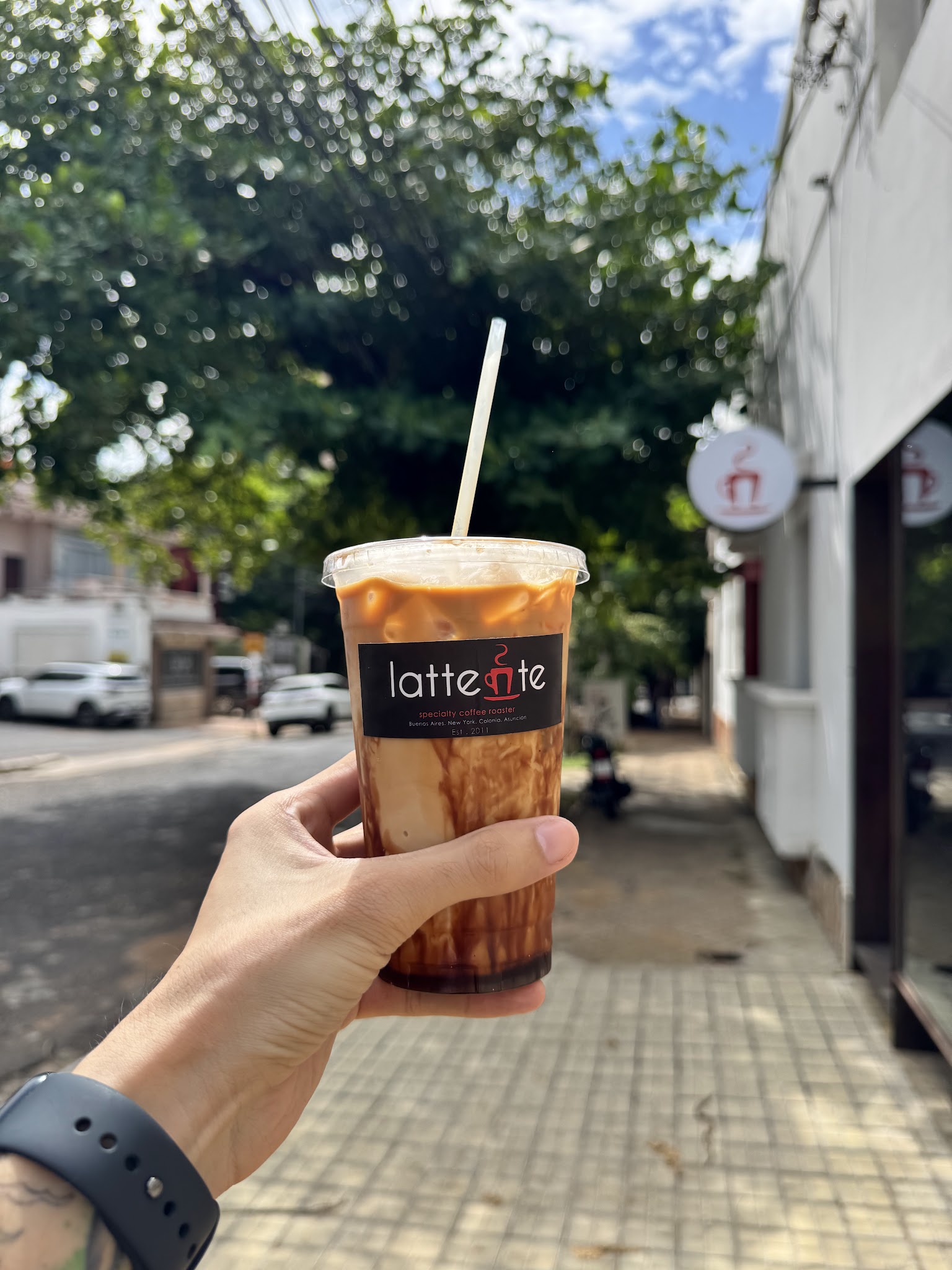 Lattente Cafe