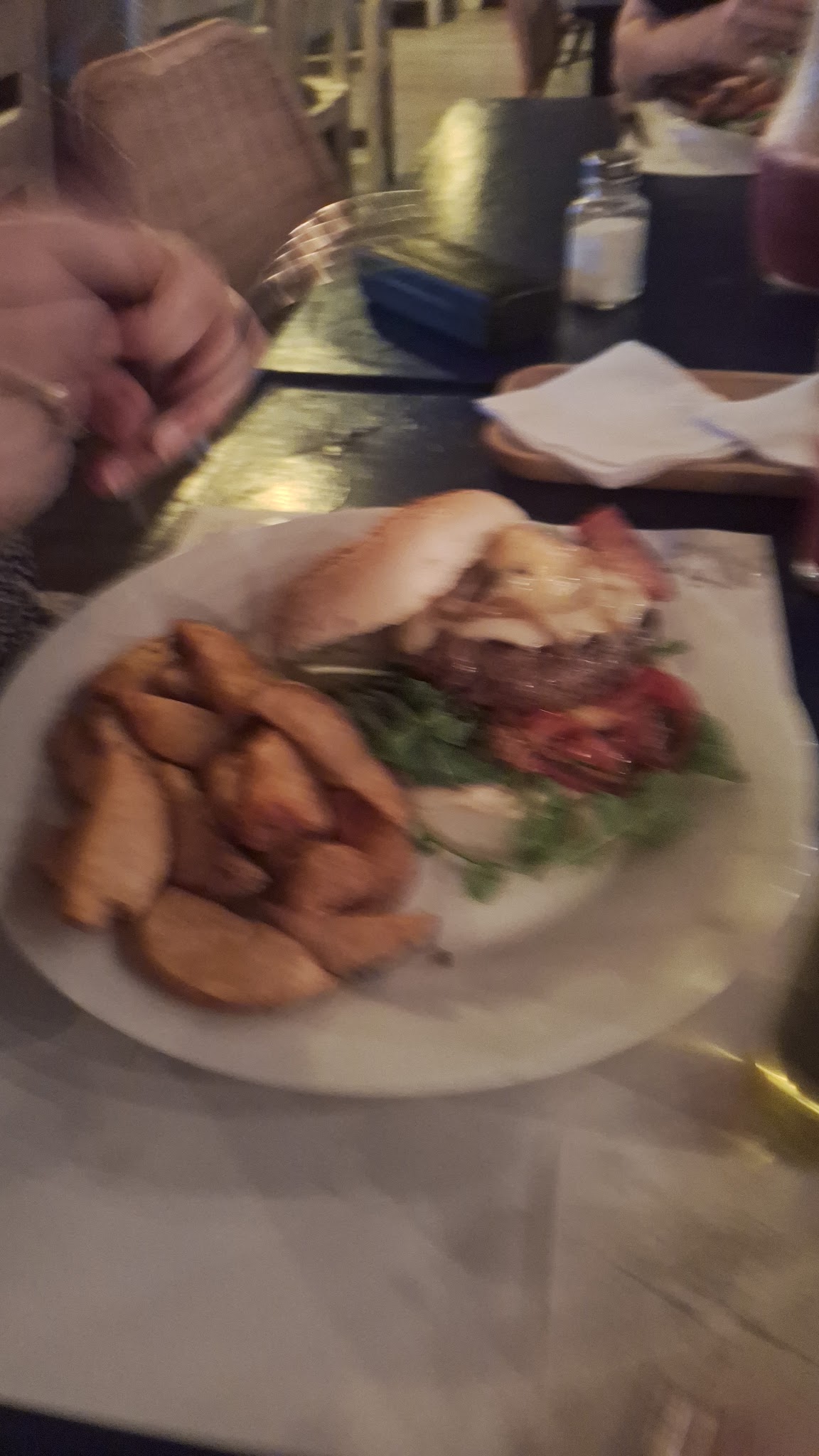 Capi Bar