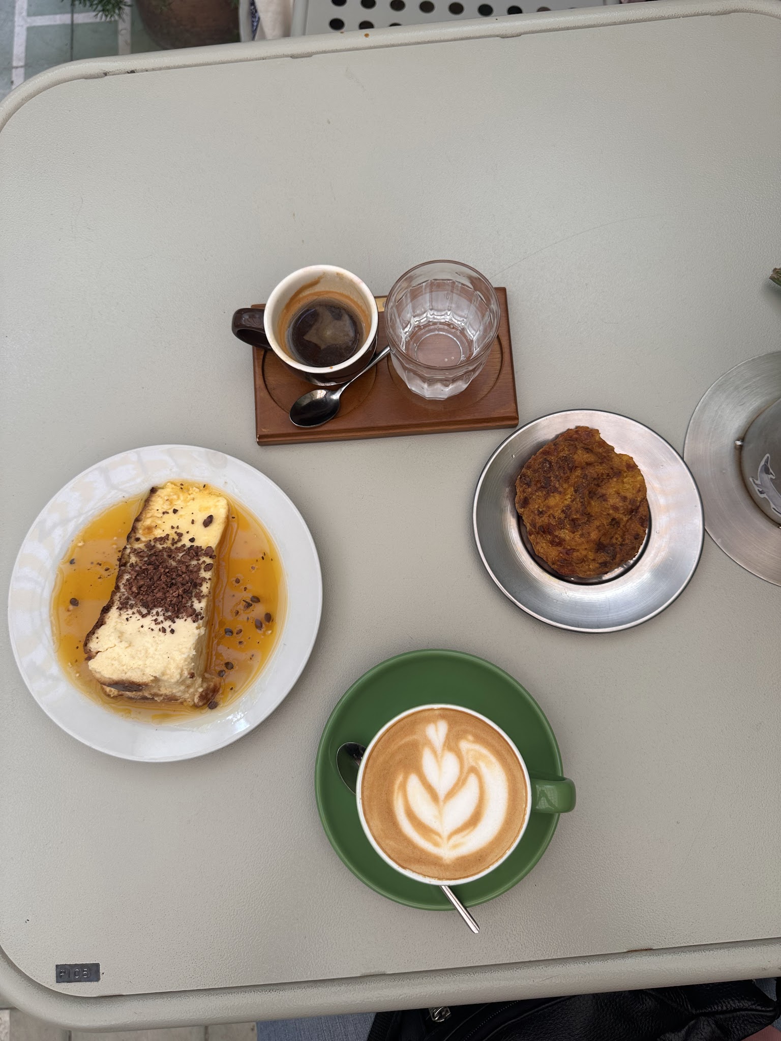 Casa de Abajo Café