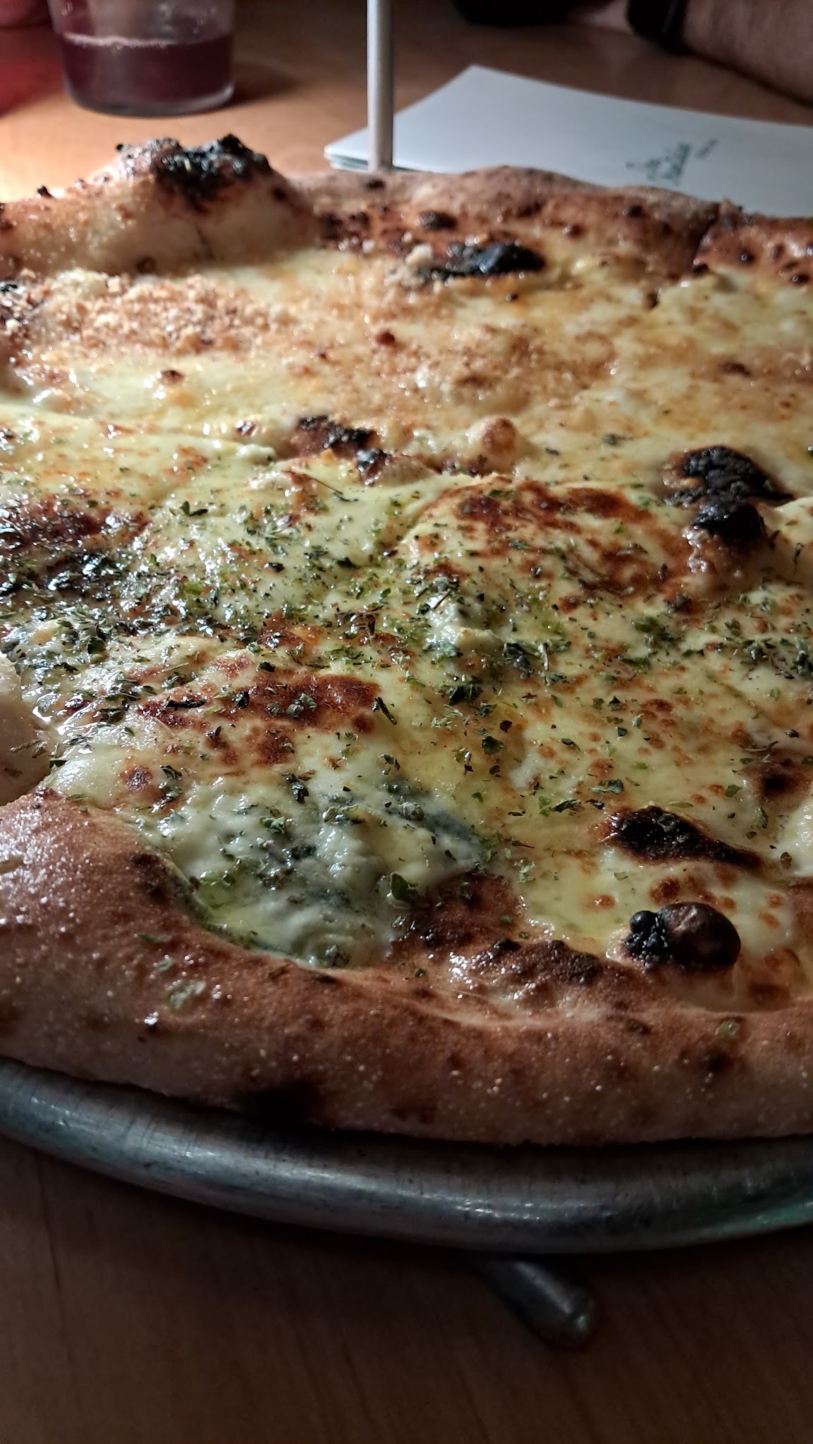 Dos Orientales Pizza Bar