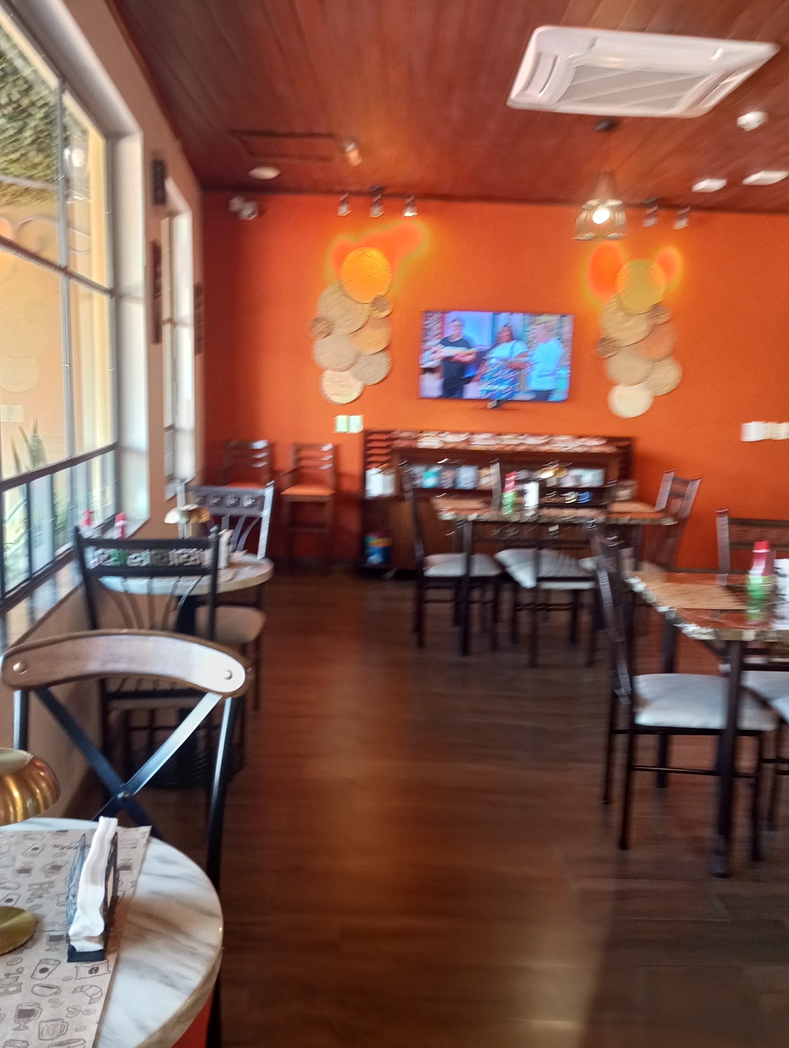Valeska Cafe
