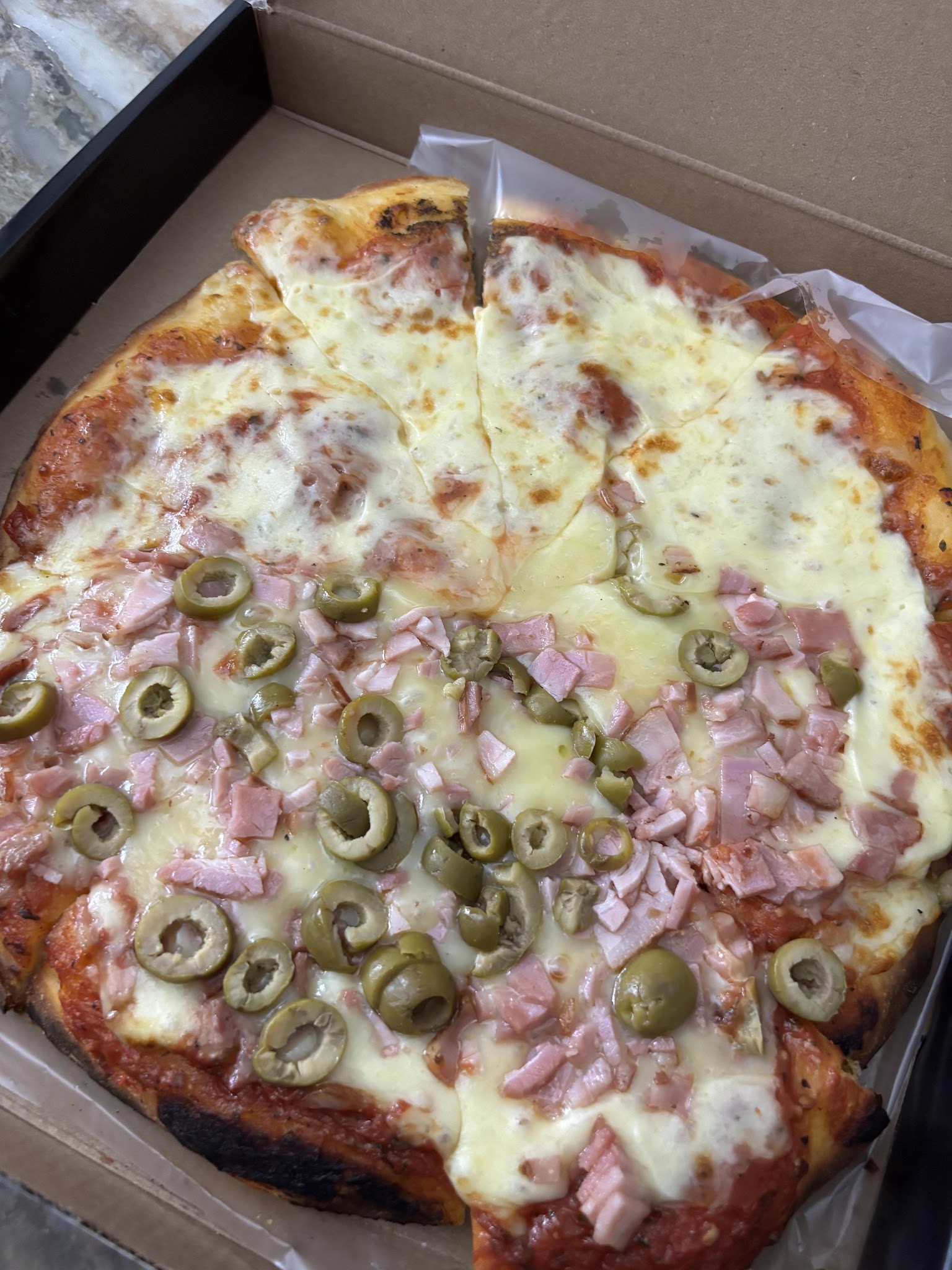 Las Tejas - Pizza & Café + Delivery
