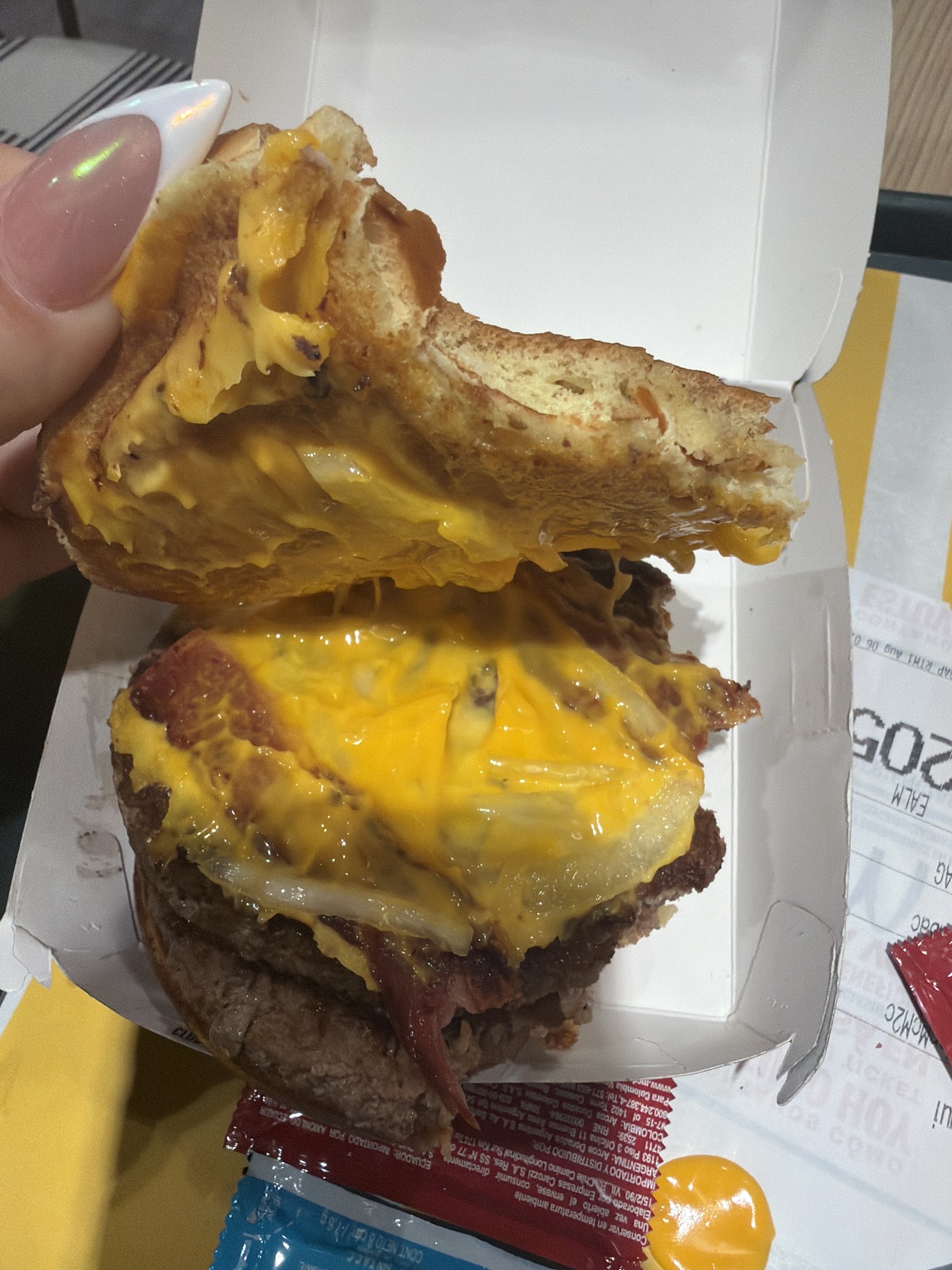 McDonald's · Acevedo Díaz