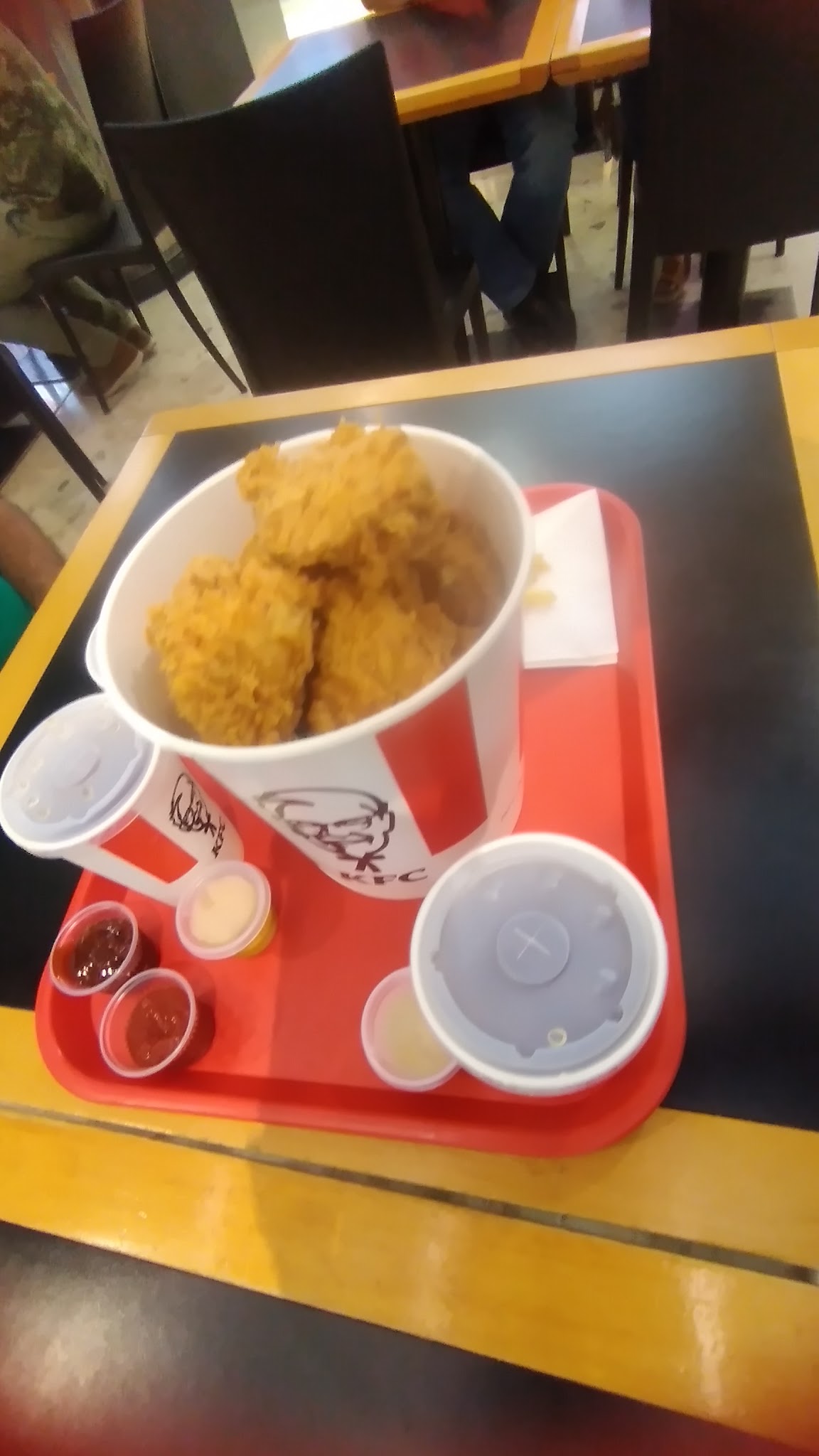 KFC · Av. Aviadores del Chaco
