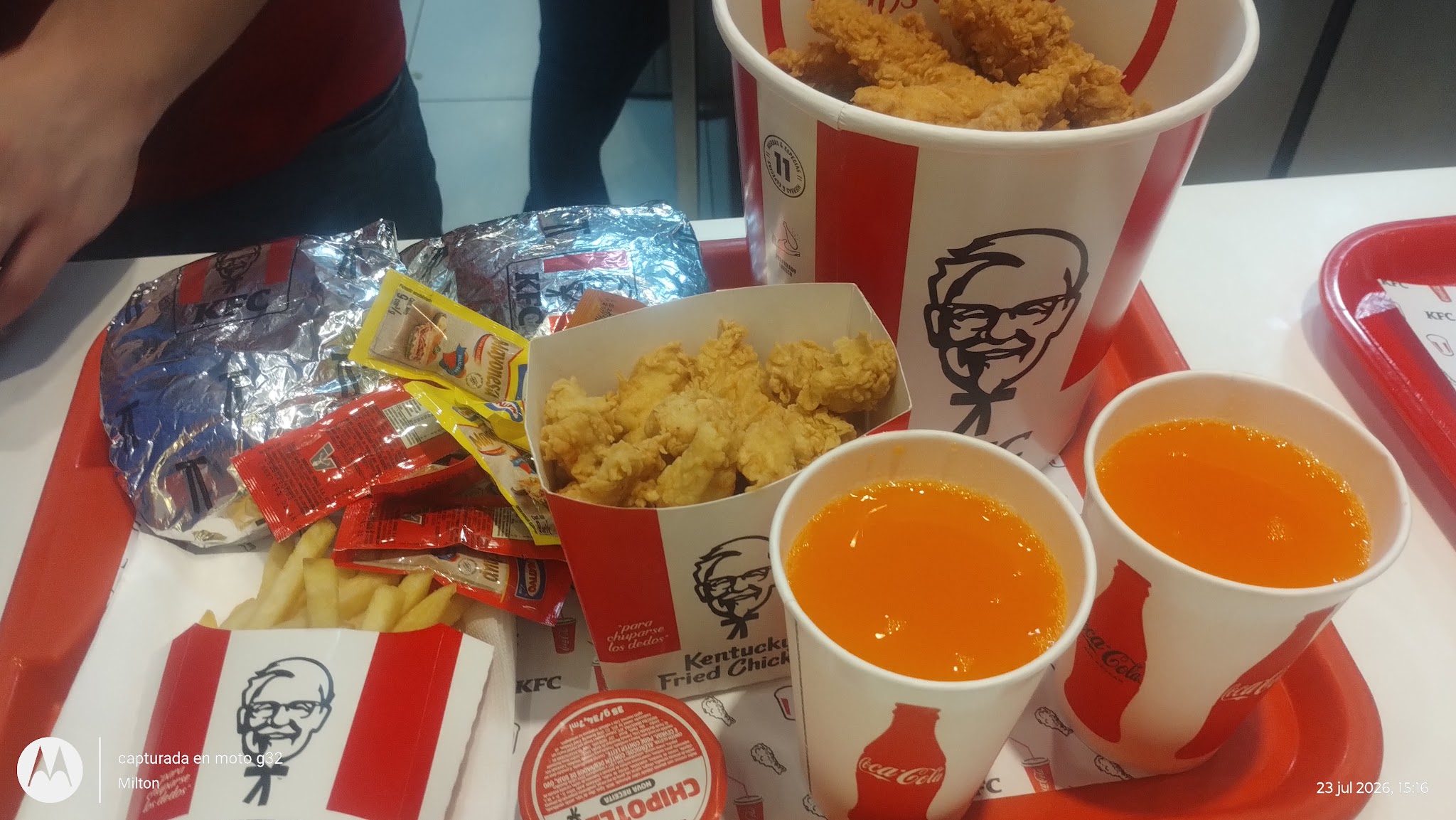 KFC · Av. Aviadores del Chaco