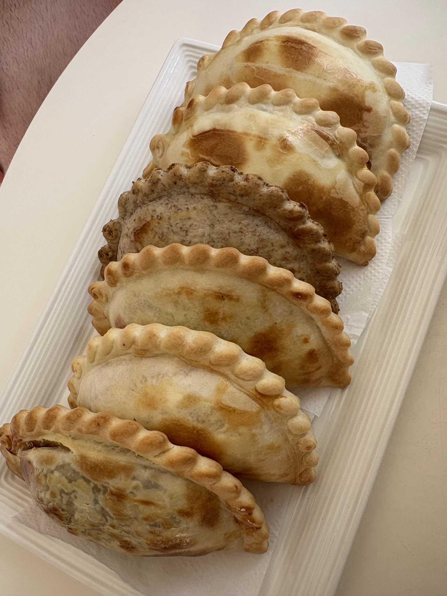 Bocatti Empanadas & Mercatto Helados Artesanales