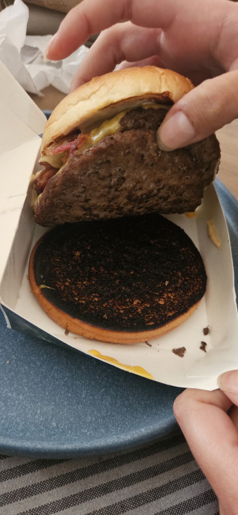 BURGER KING · Av. Agraciada