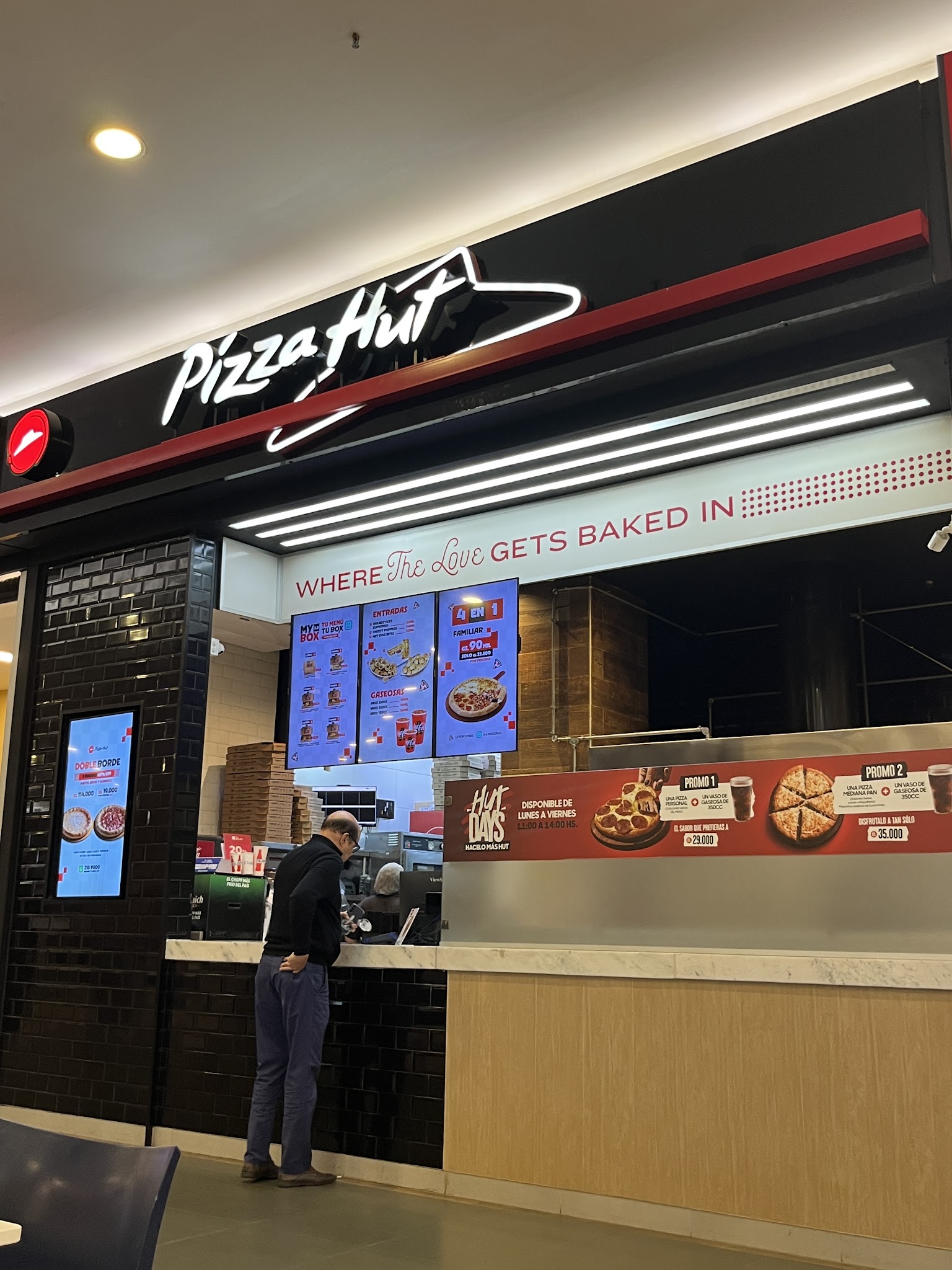 Pizza Hut - Shopping del Sol