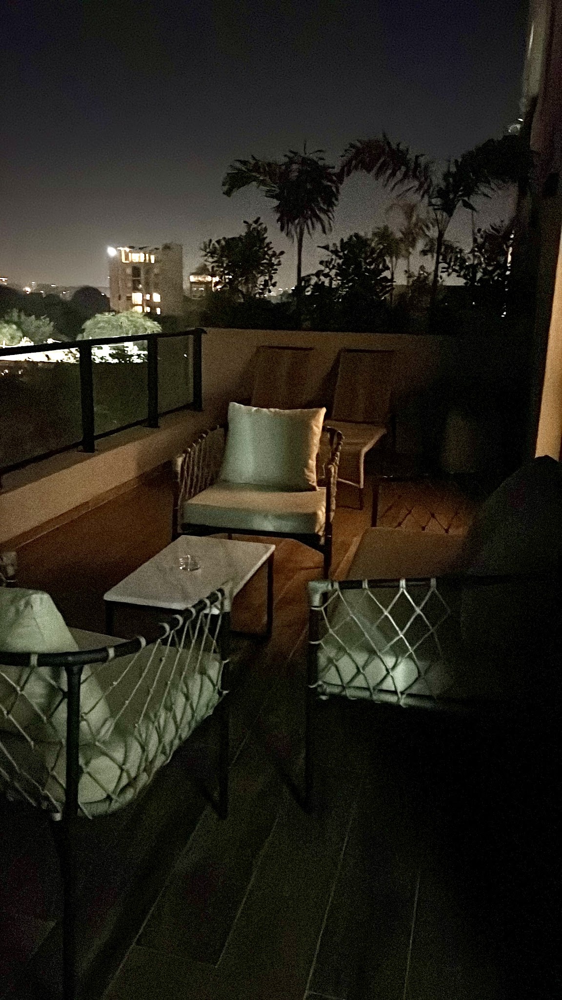 Divina Skybar