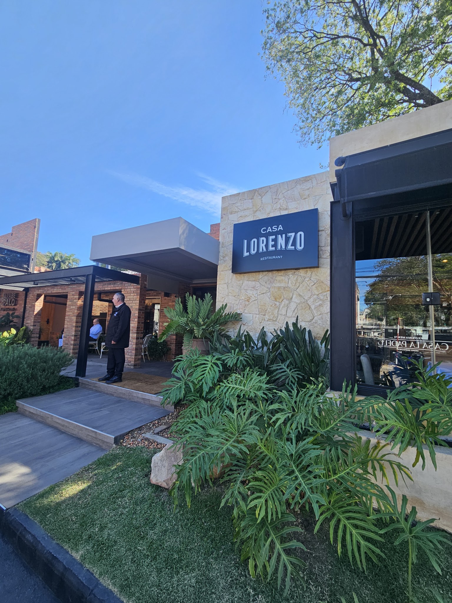 Casa Lorenzo Restaurant